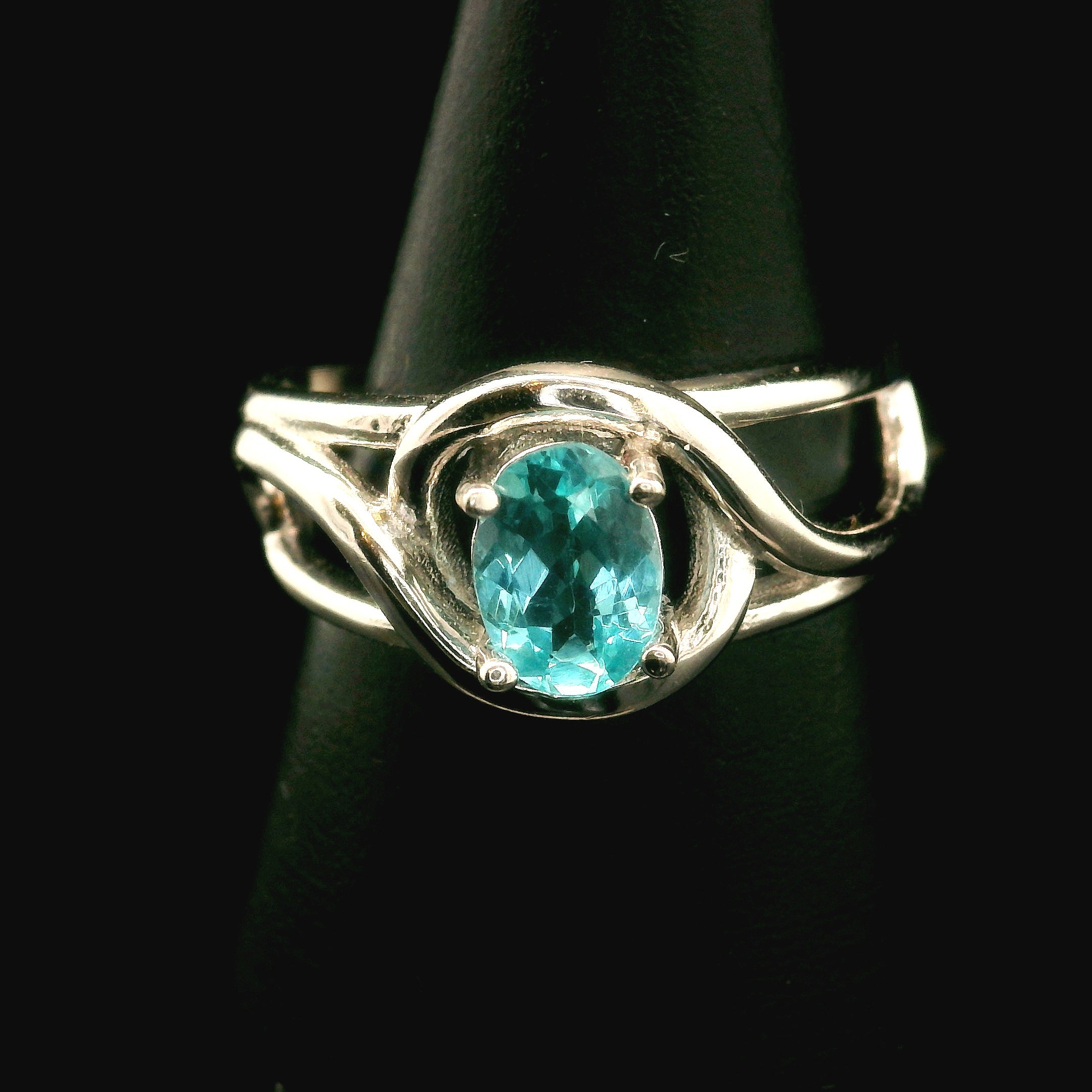 Blue Apatite Cuff Ring .925 Silver for Overall Health and Wellness