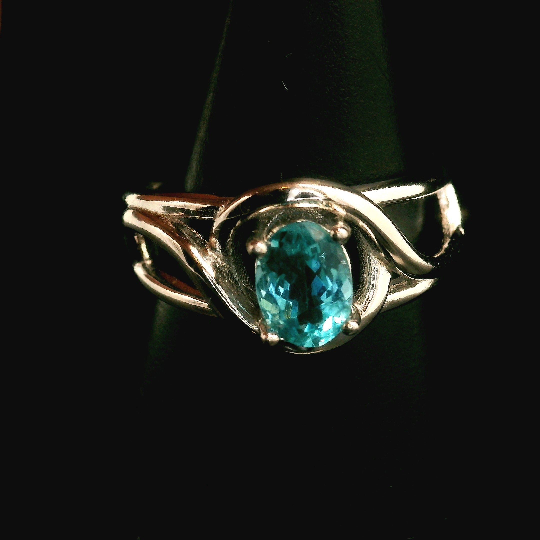 Blue Apatite Cuff Ring .925 Silver for Overall Health and Wellness