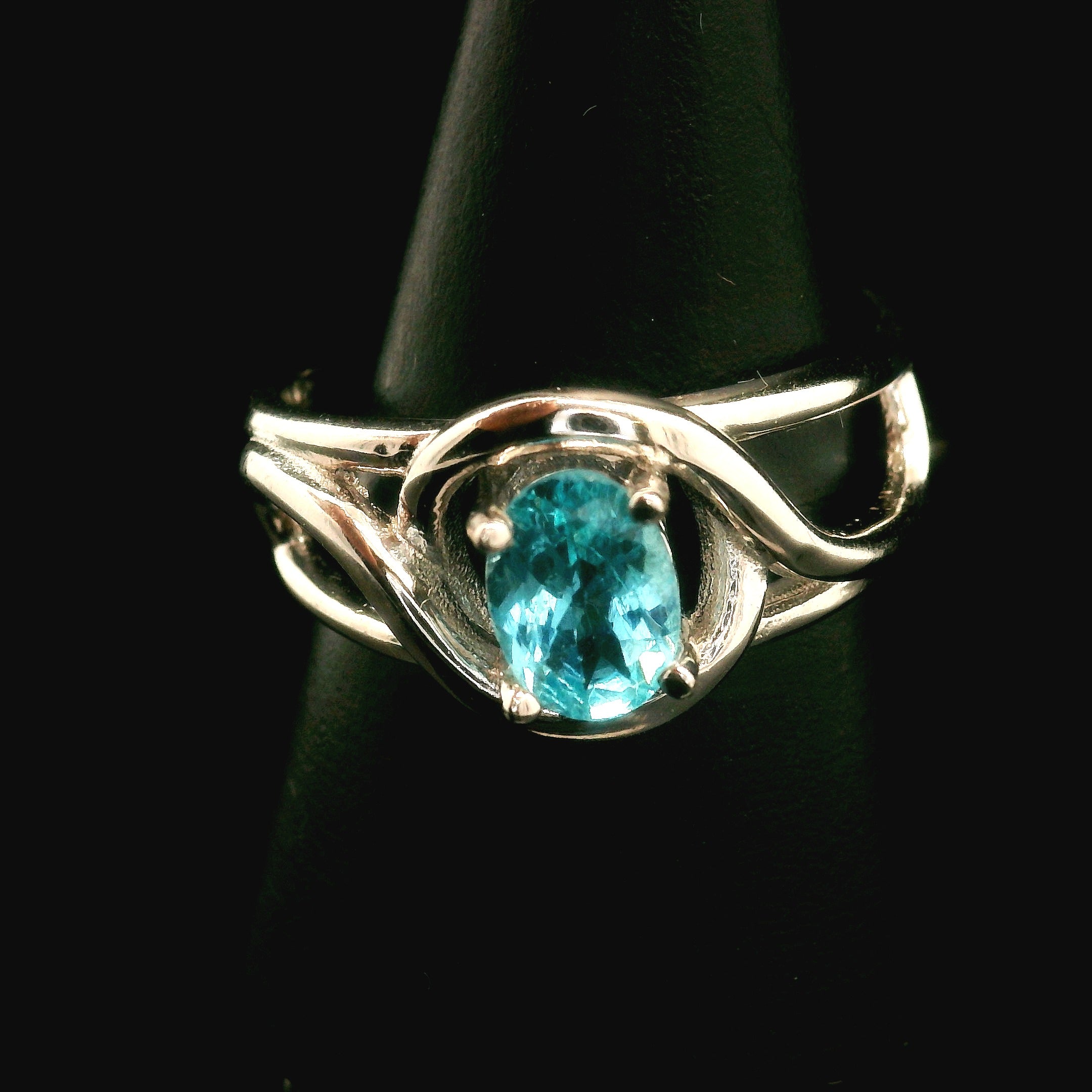 Blue Apatite Cuff Ring .925 Silver for Overall Health and Wellness