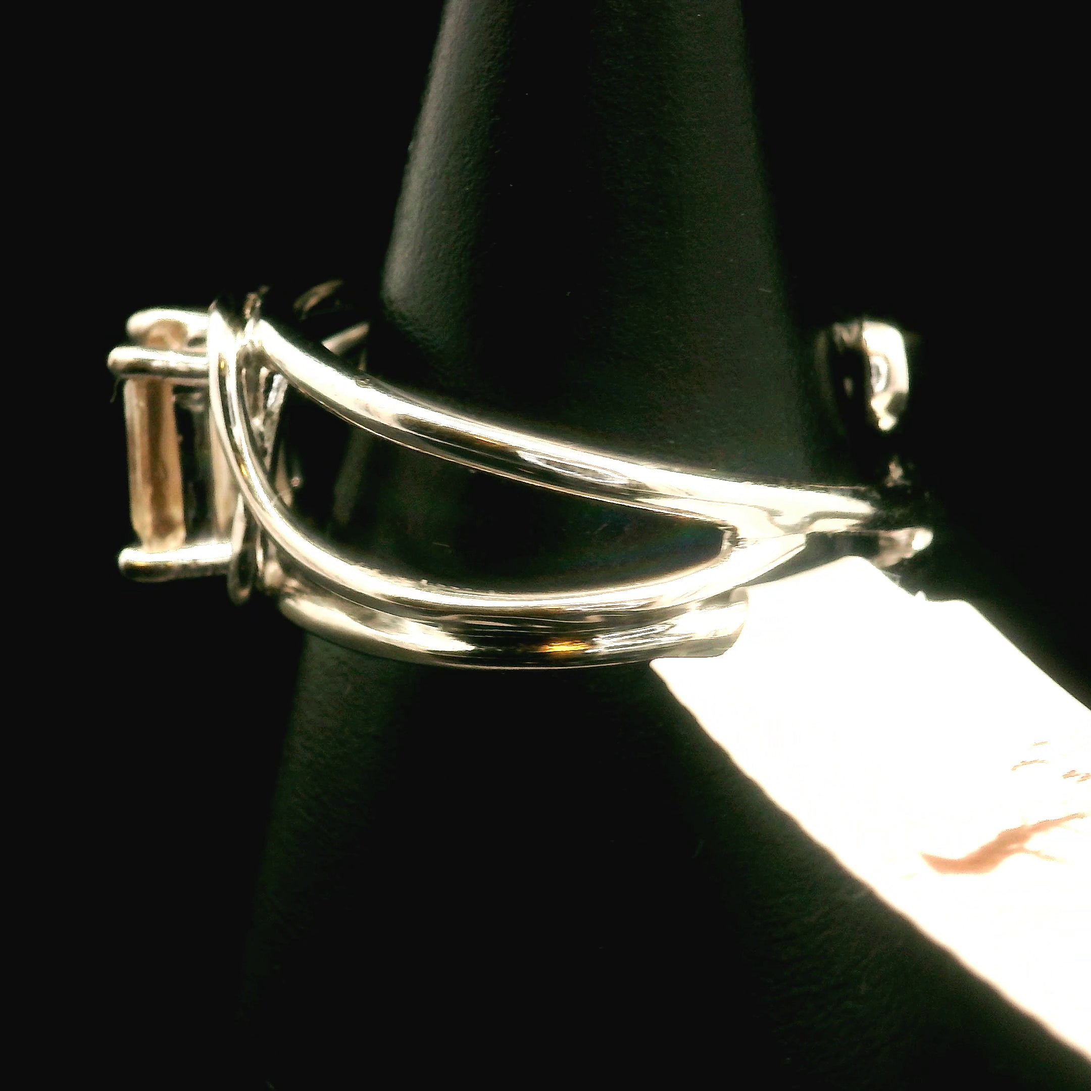 Oregon Sunstone Cuff Ring .925 Silver for Confidence and Strength