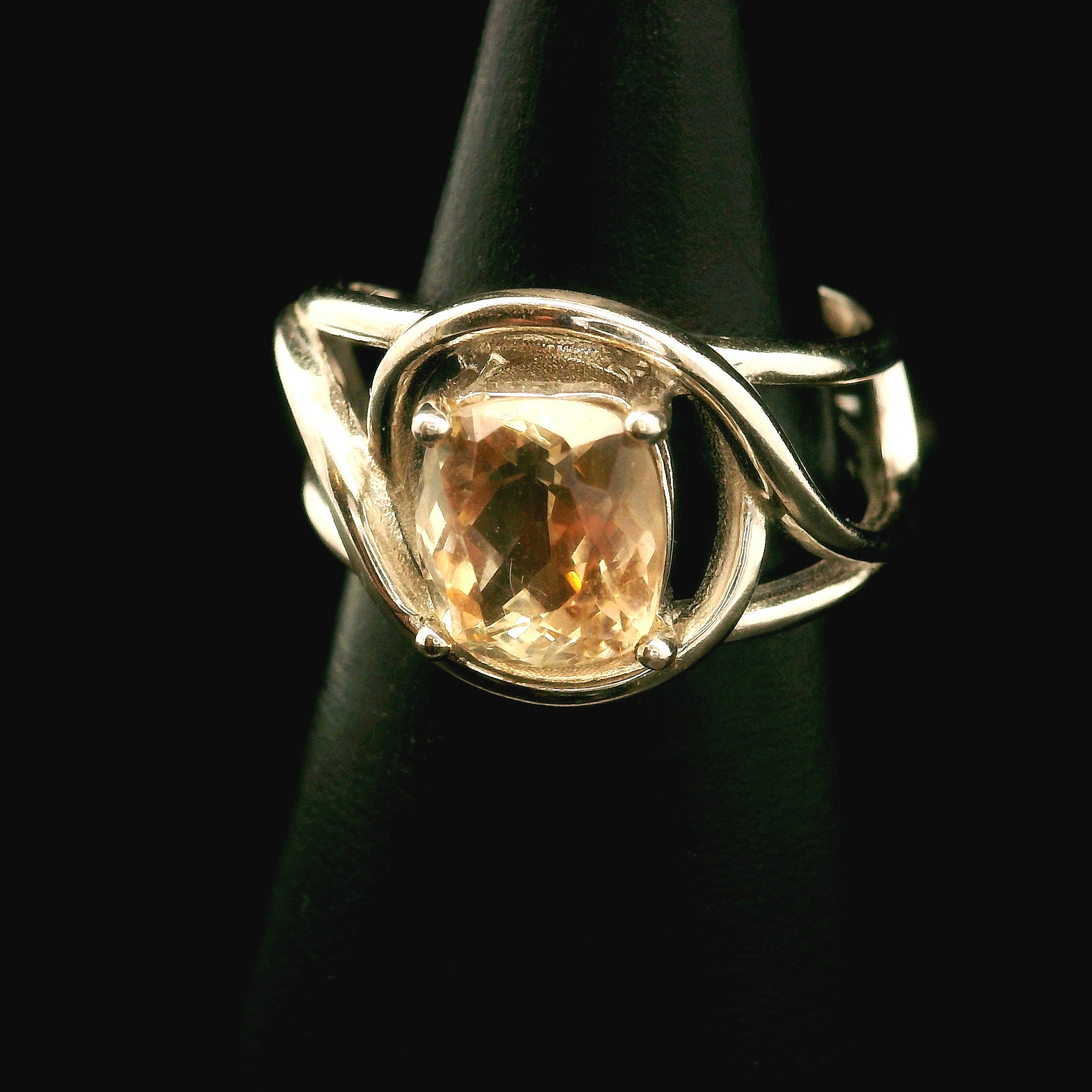 Oregon Sunstone Cuff Ring .925 Silver for Confidence and Strength