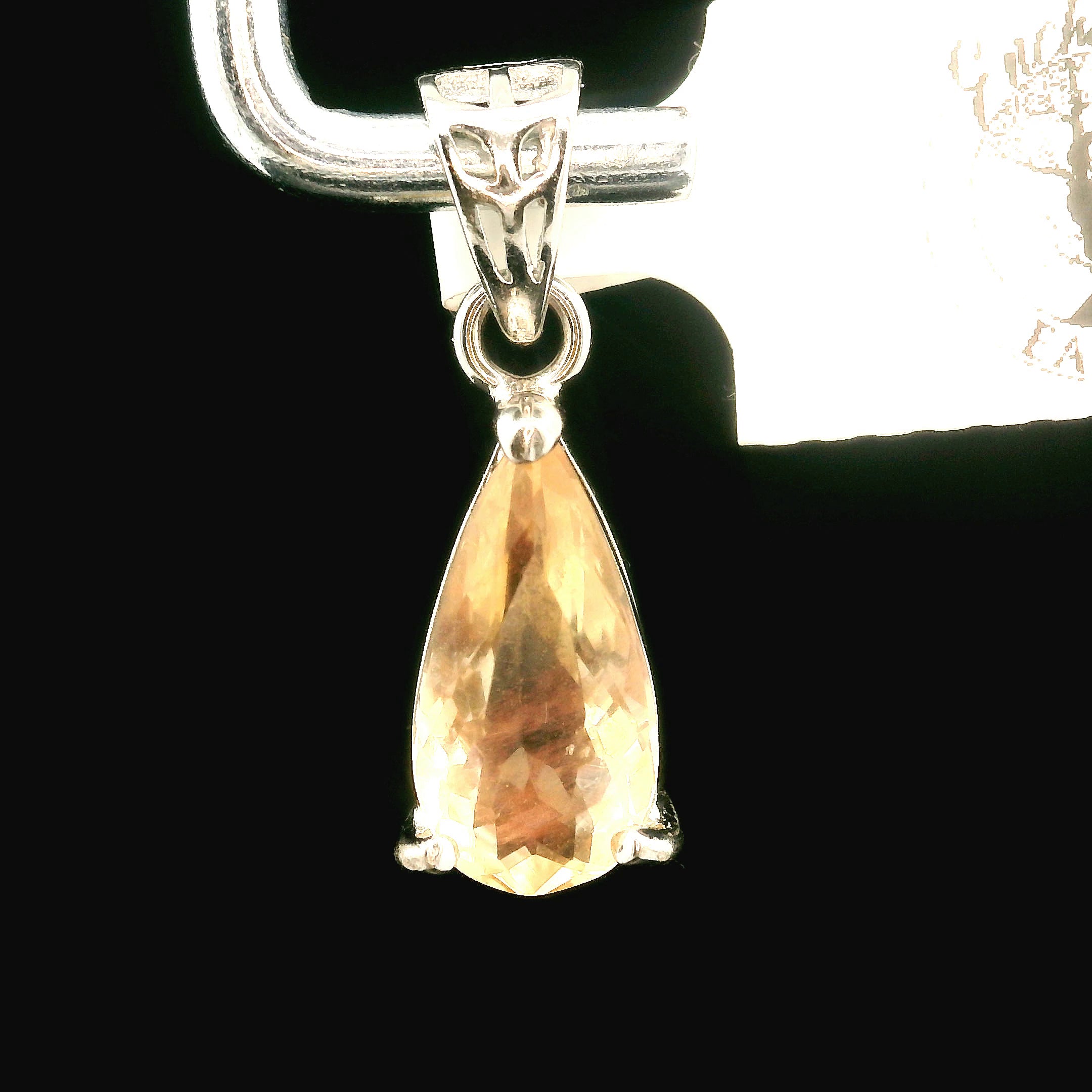 Oregon Sunstone Pendant .925 Silver for Confidence and Strength