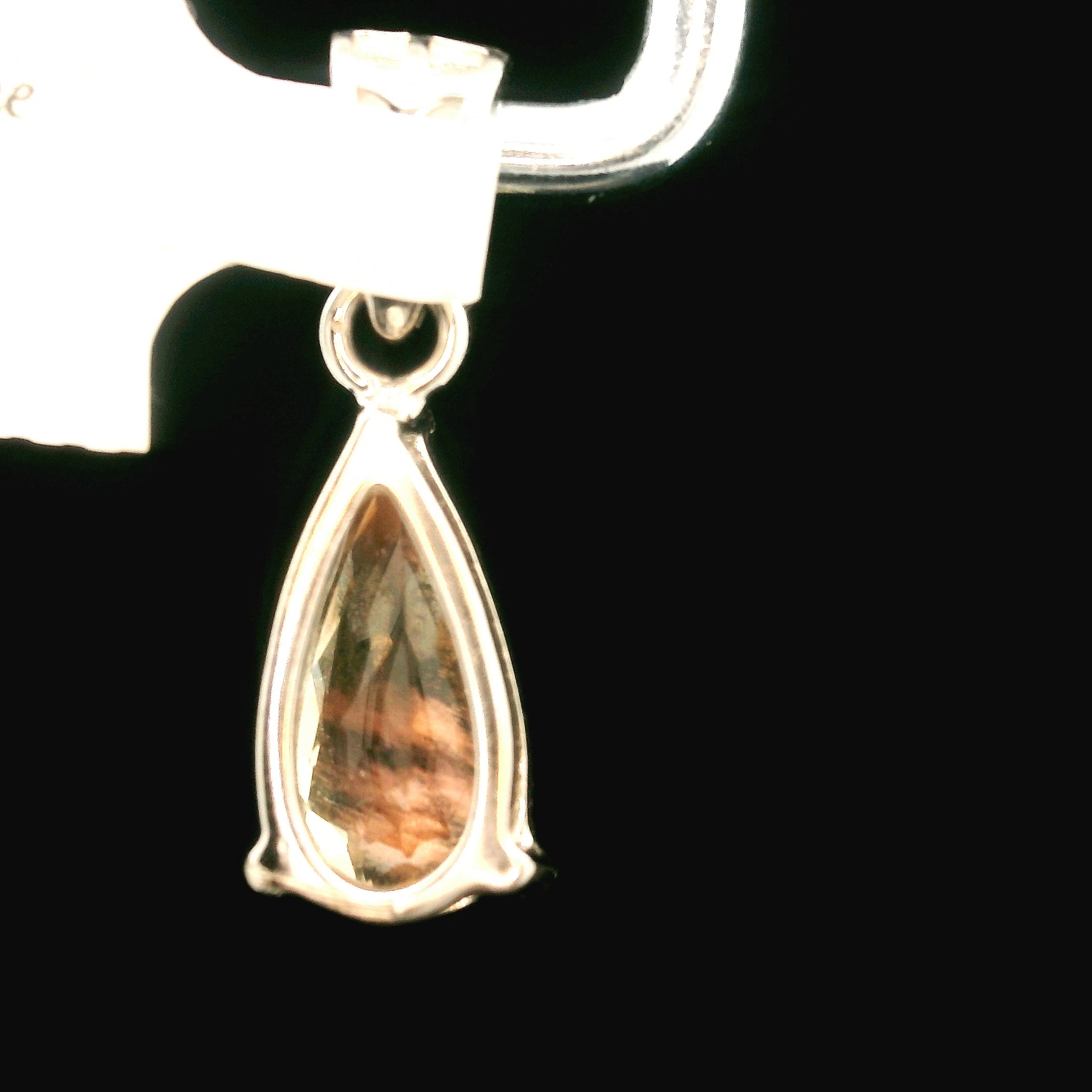 Oregon Sunstone Pendant .925 Silver for Confidence and Strength
