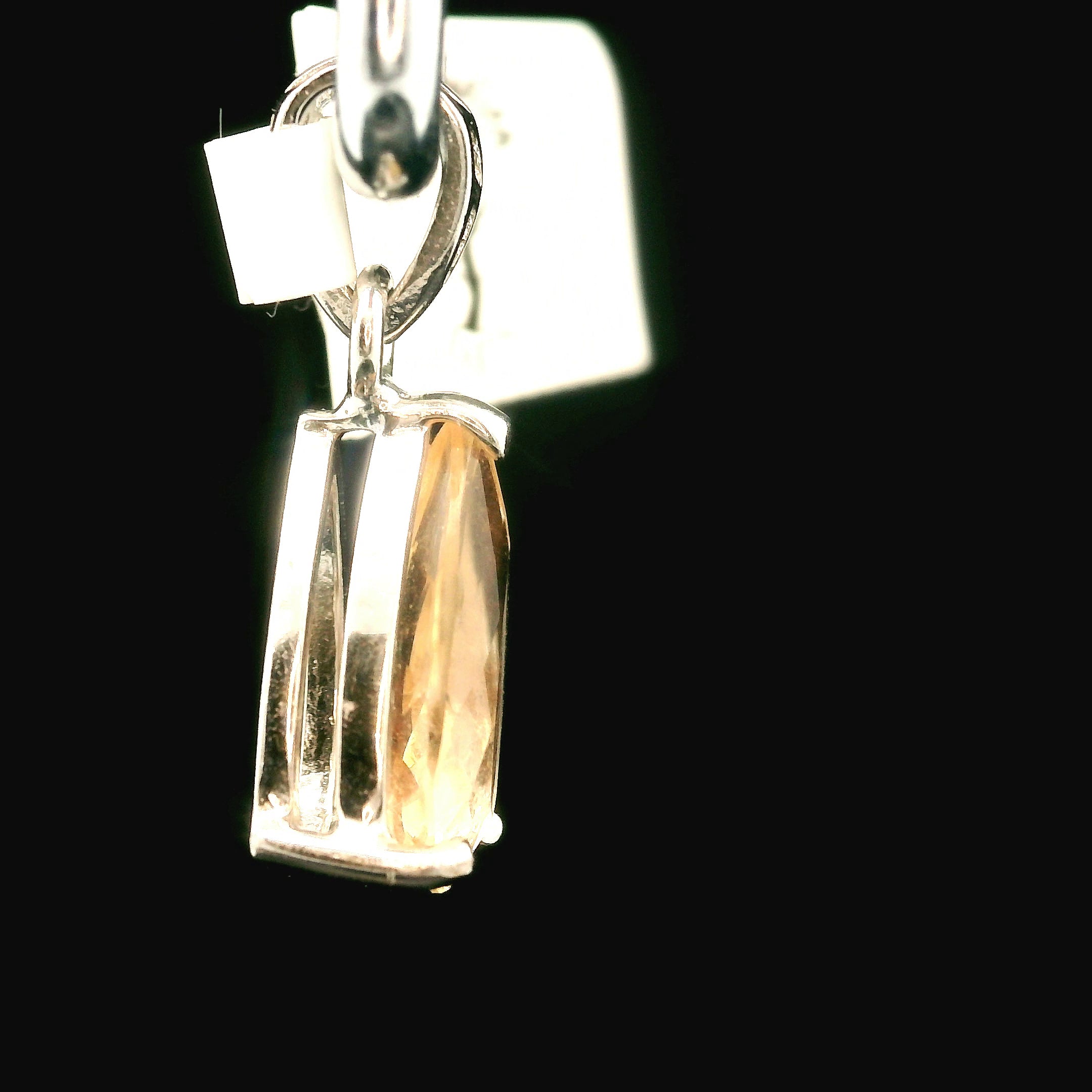 Oregon Sunstone Pendant .925 Silver for Confidence and Strength