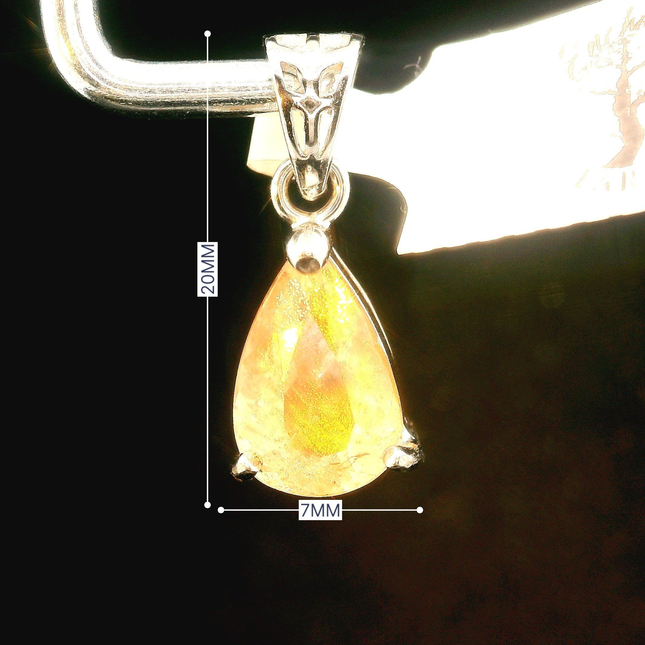 Oregon Sunstone Pendant .925 Silver for Confidence and Strength