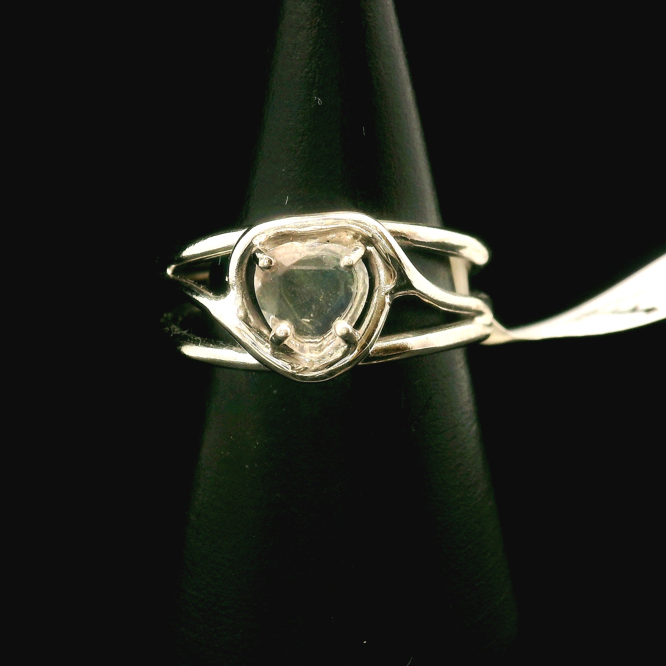 Moonstone Midi Heart Cuff Ring .925 Silver for New Beginnings, Protection and Manifestation