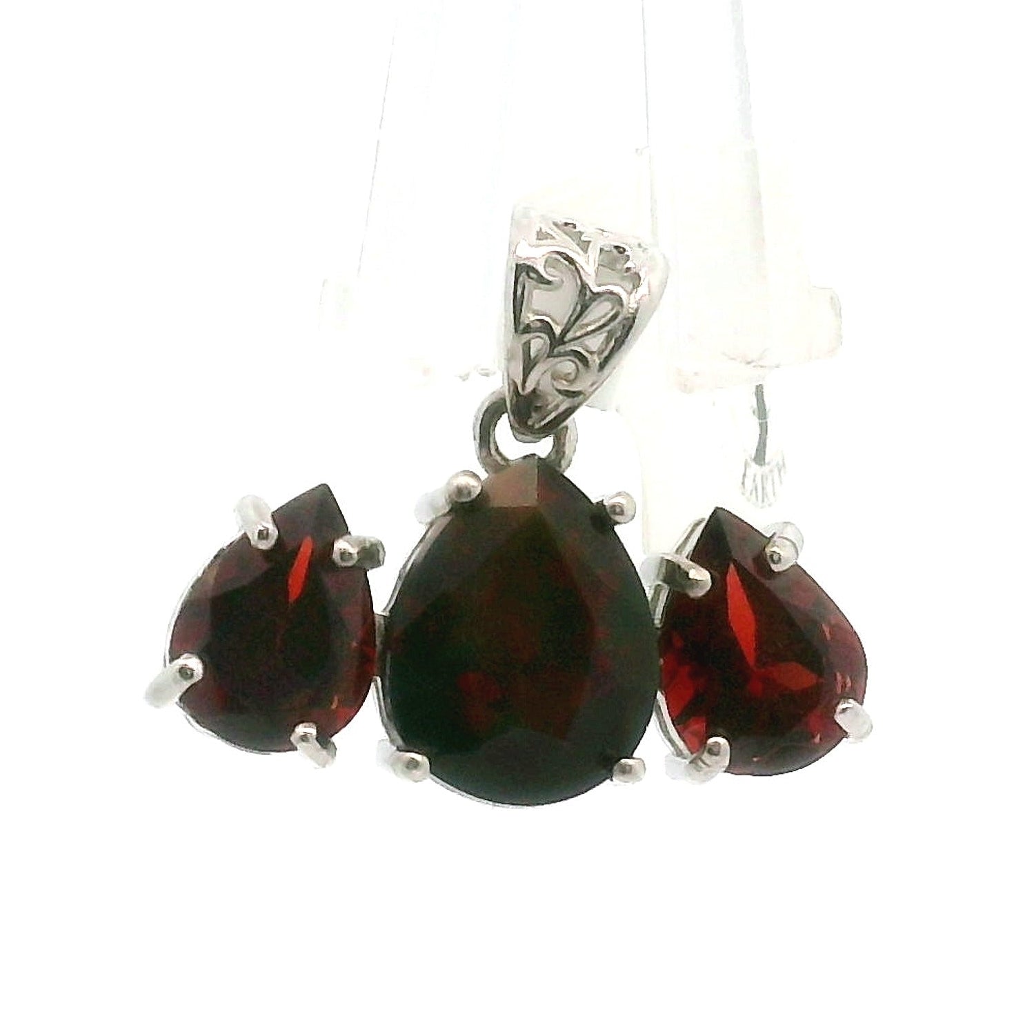 Triple Stone Enchanting Crown Pendant .925 Silver for Embracing your Power