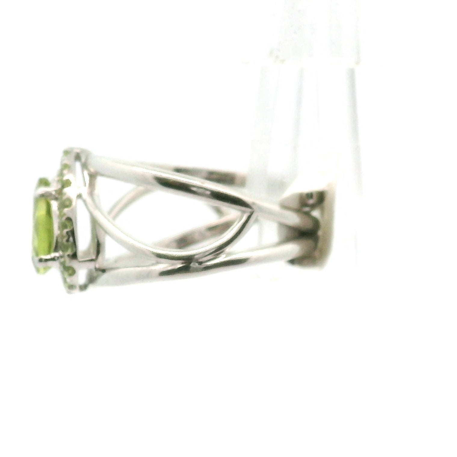 Peridot Pavé Cuff Ring .925 Silver for Self-Compassion and a Deeper Connection with Nature
