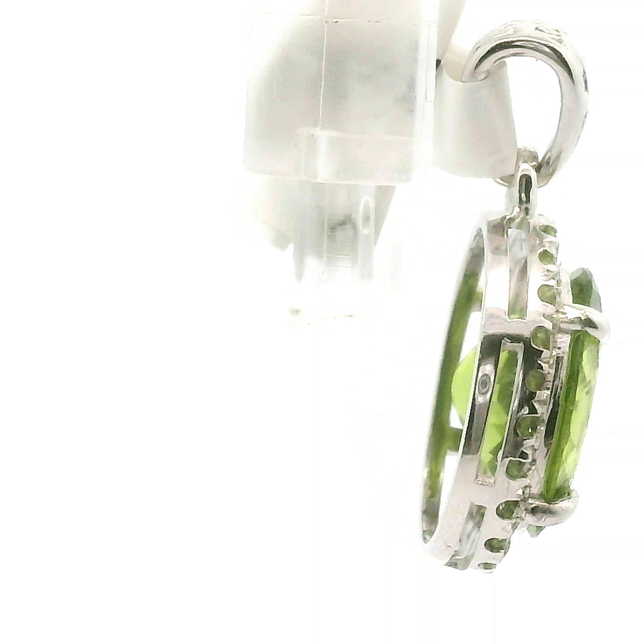 Peridot Pavé Pendant .925 Silver for Self-Compassion and a Deeper Connection to Nature
