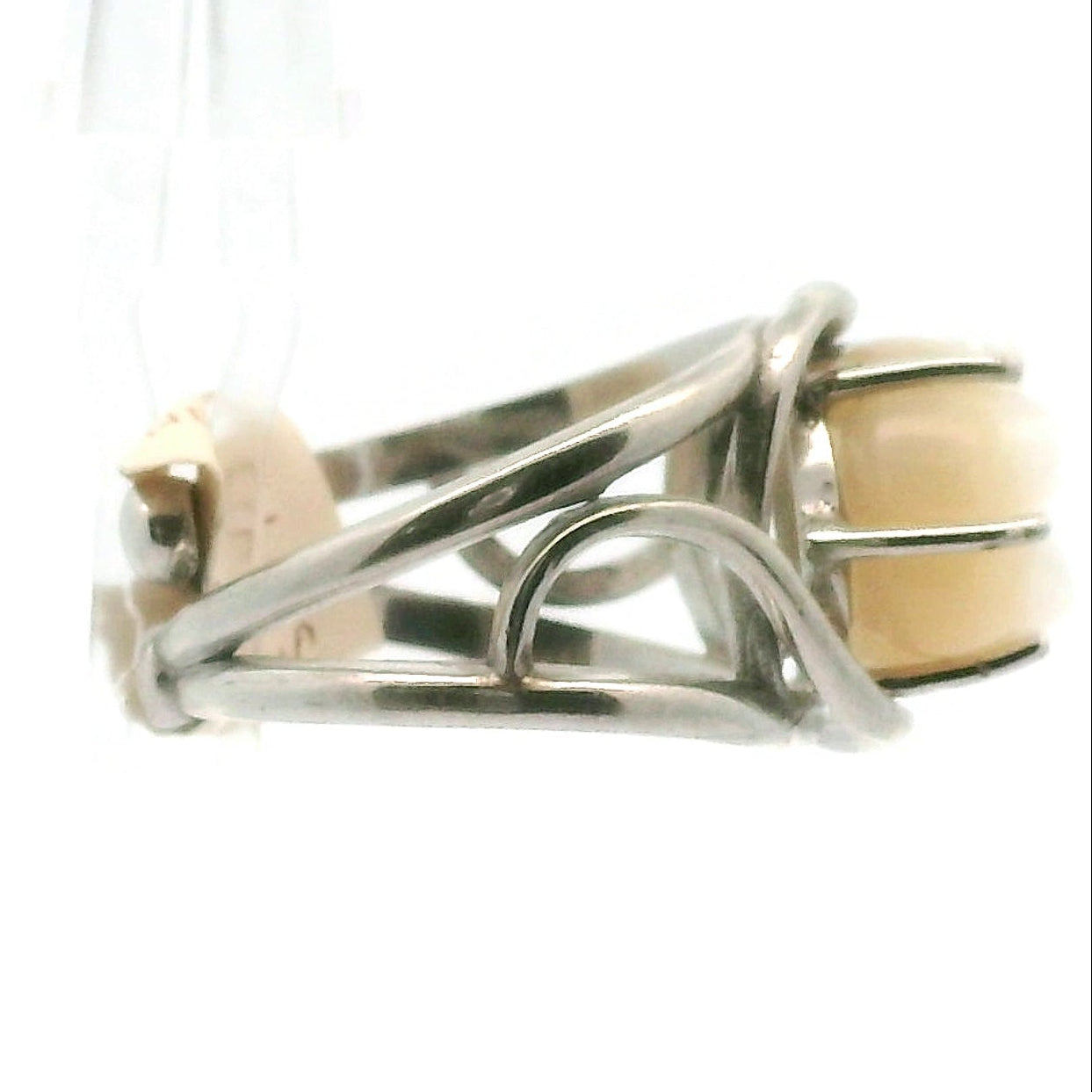 Mother of Pearl Flower Ring Cuff Adjustable Ring .925 Silver for Embracing your Feminine Power, Memory and Peace of Mind
