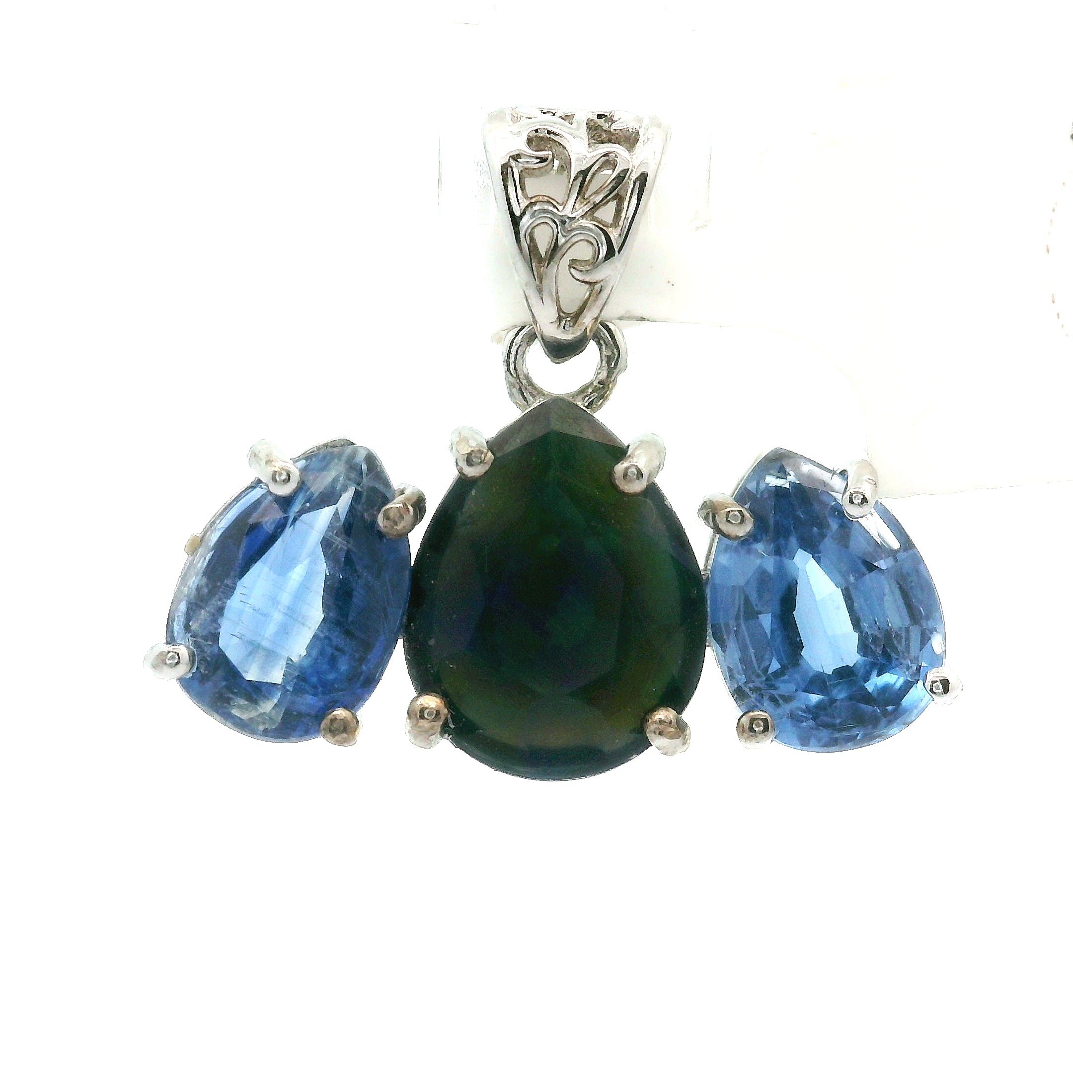 Triple Stone Enchanting Crown Pendant .925 Silver for Embracing your Power