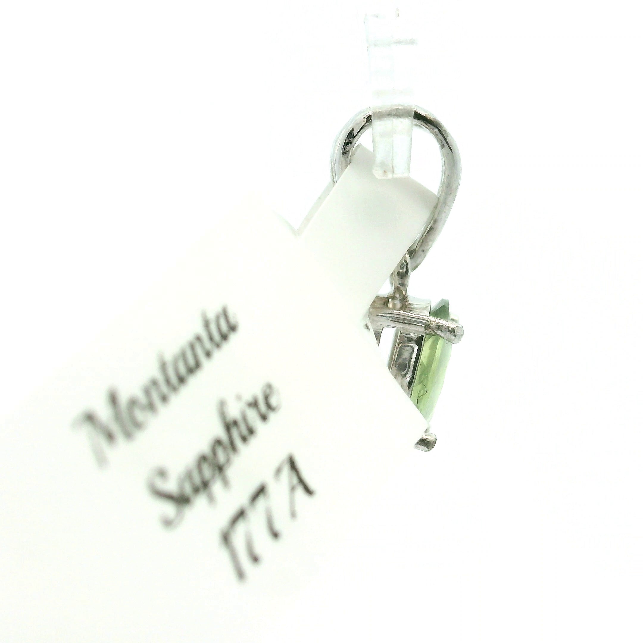 Montana Sapphire Pendant .925 Sterling Silver for Dream-work and Self-Discipline