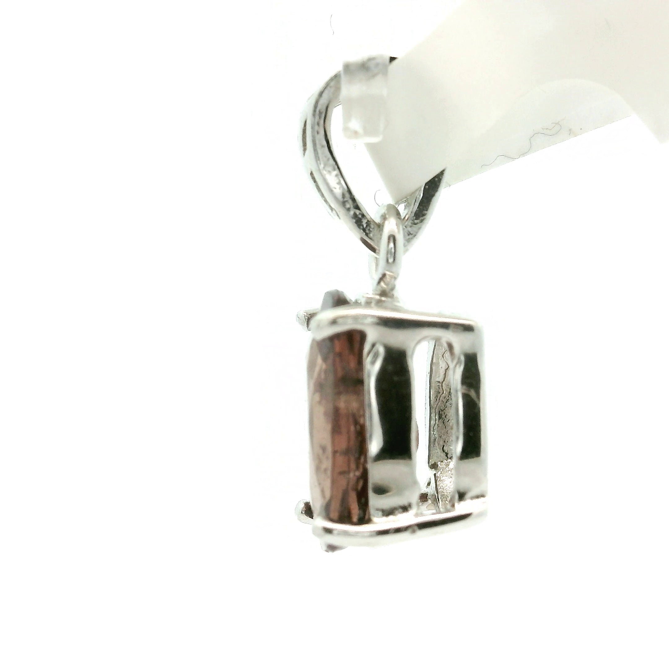 Tanzania Garnet Color Changing Pendant .925 Silver for Health and Strength