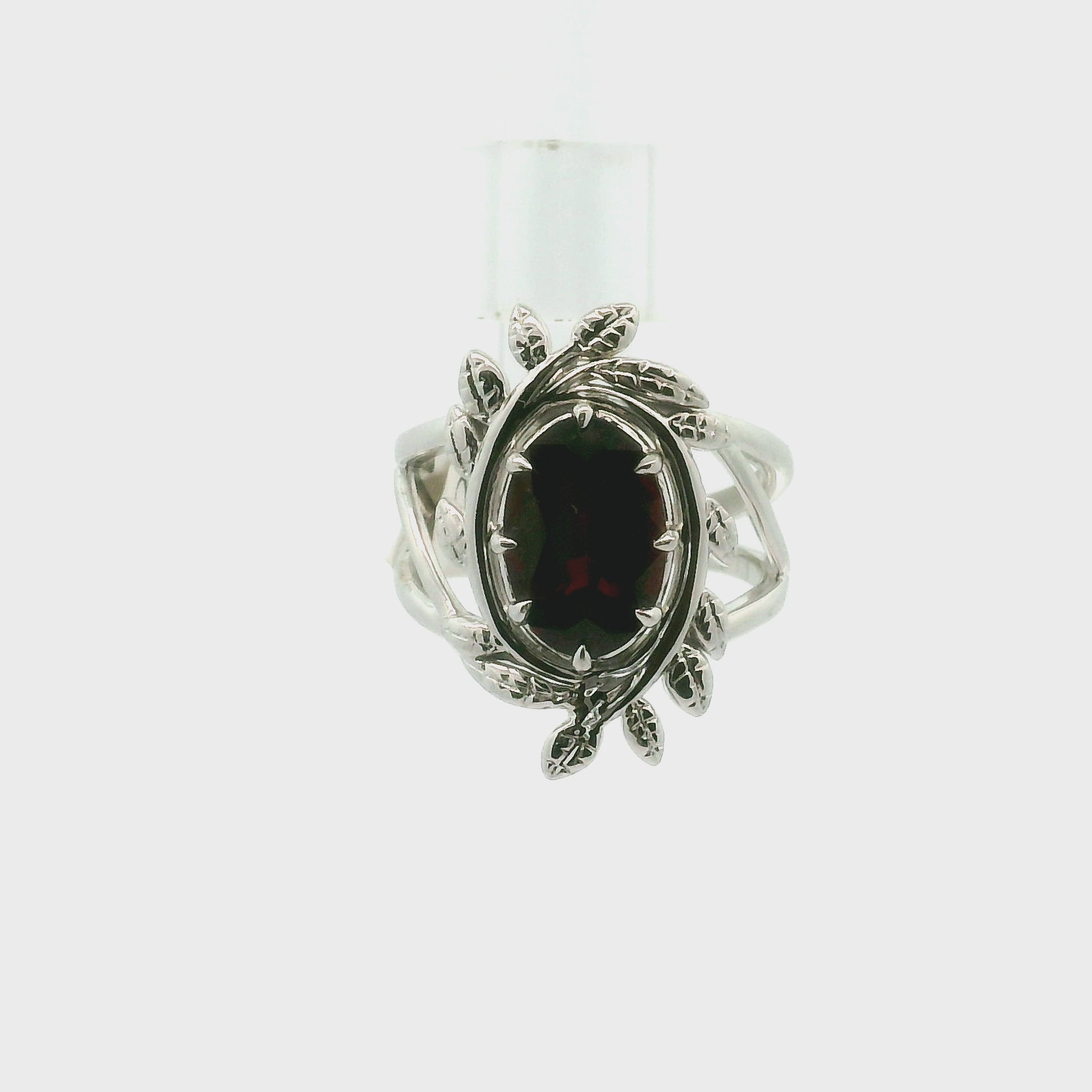 Garnet Wreath Cuff Ring .925 Silver for Strength and Universal Connection