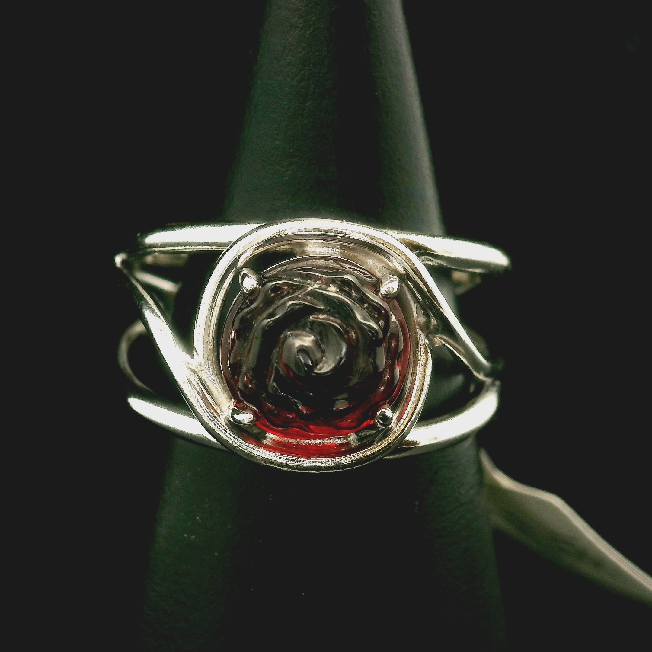 Garnet Flower Cuff Ring .925 Silver for Health and Strength