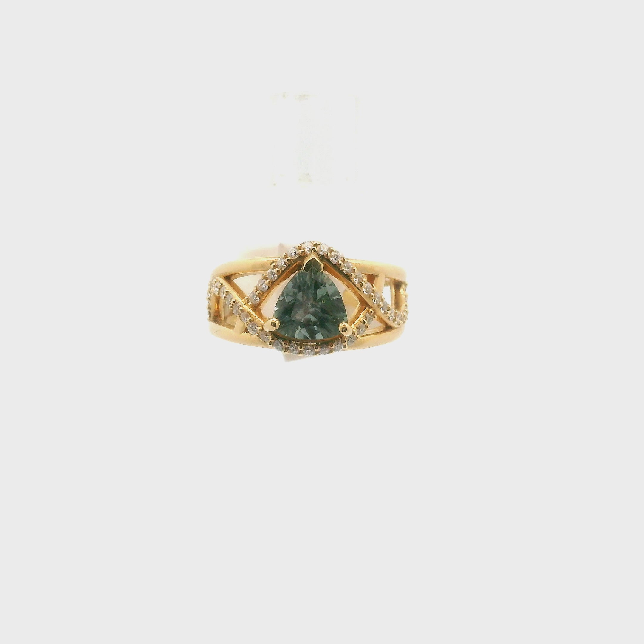 Montana Sapphire & Diamond Pave Cuff Ring in 18K Gold for Dream-work and Self-Discipline