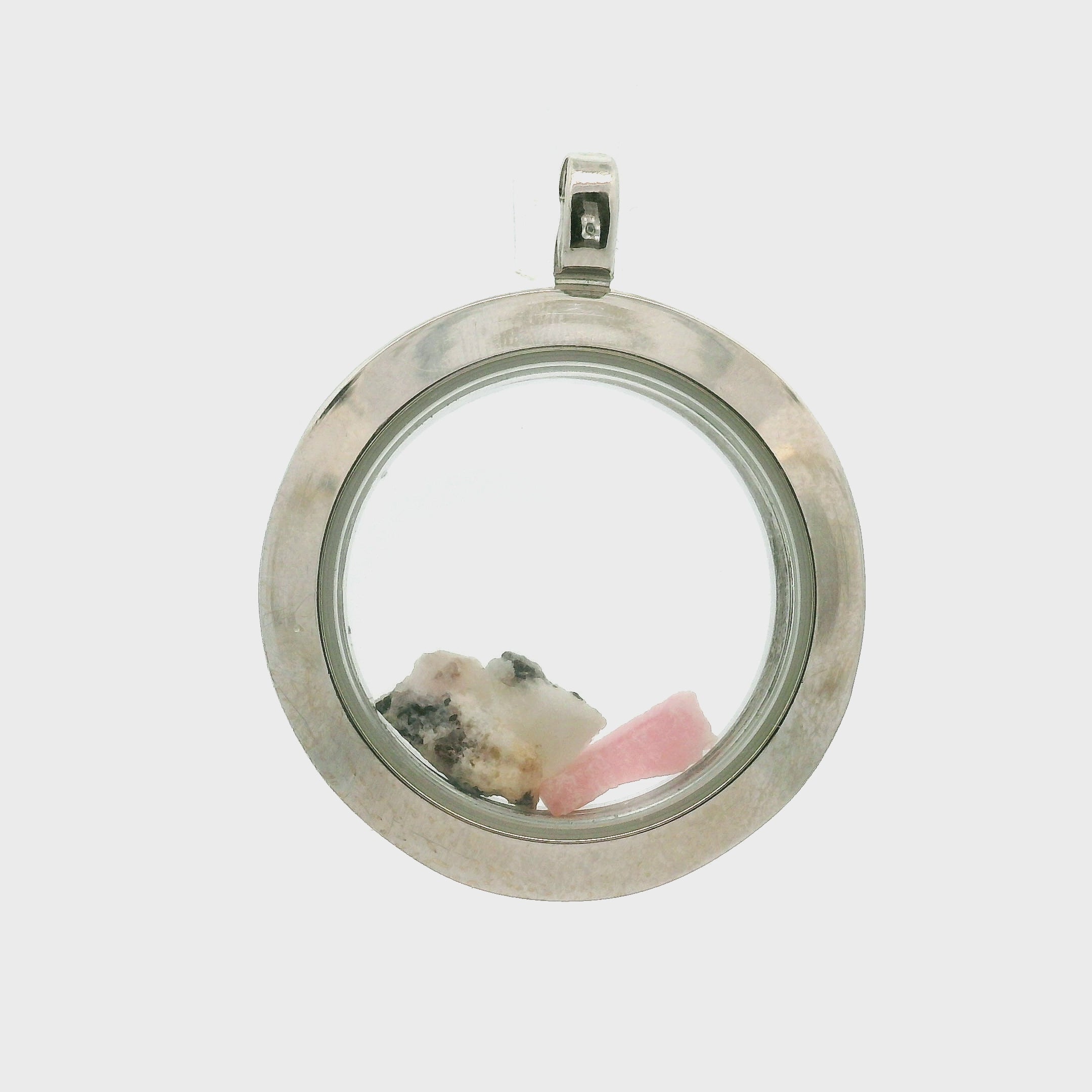 Tugtupite Locket for Attract Soul Mates and New Opportunities