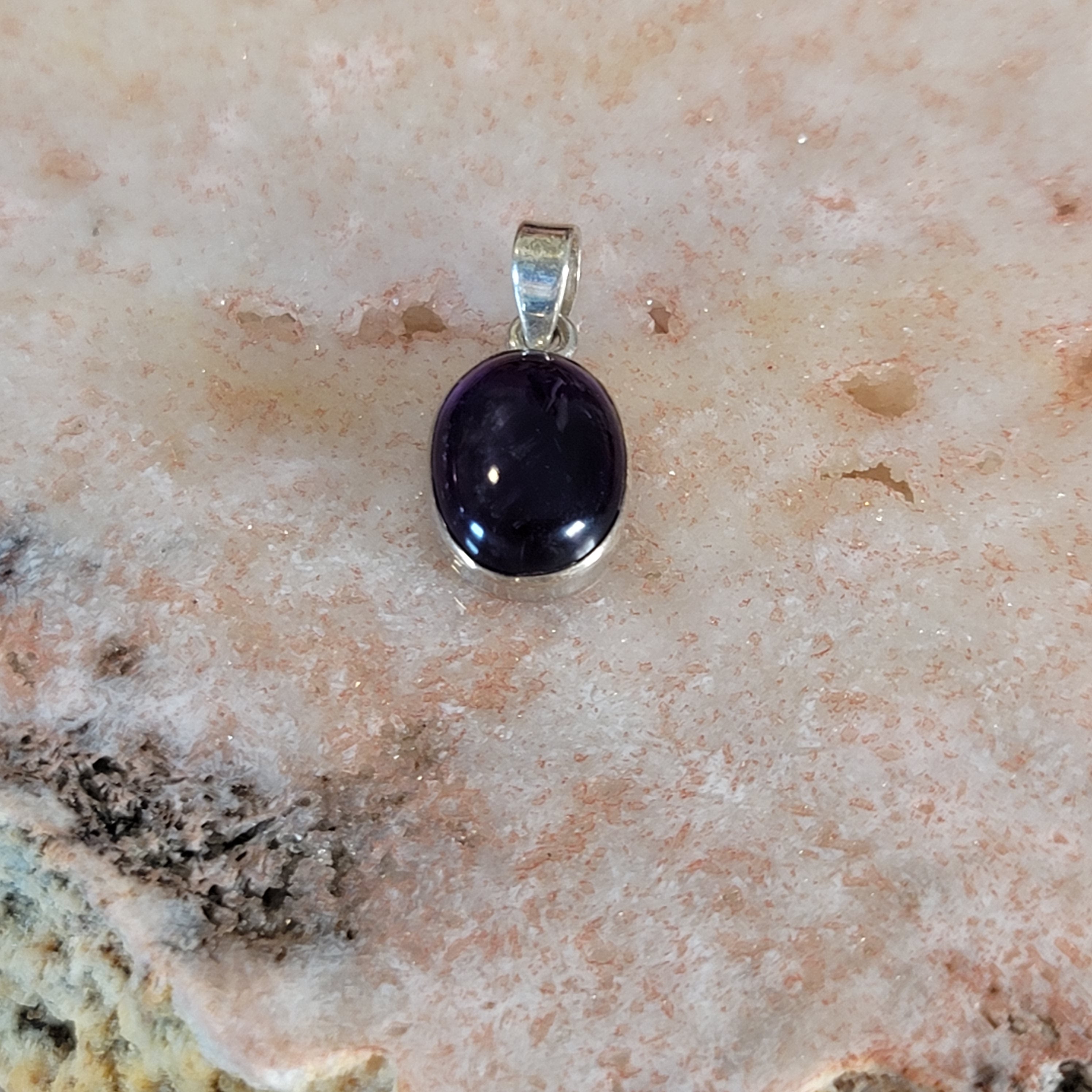 Amethyst Pendant .925 Silver for Intuition, Connection with the Divine and Sobriety