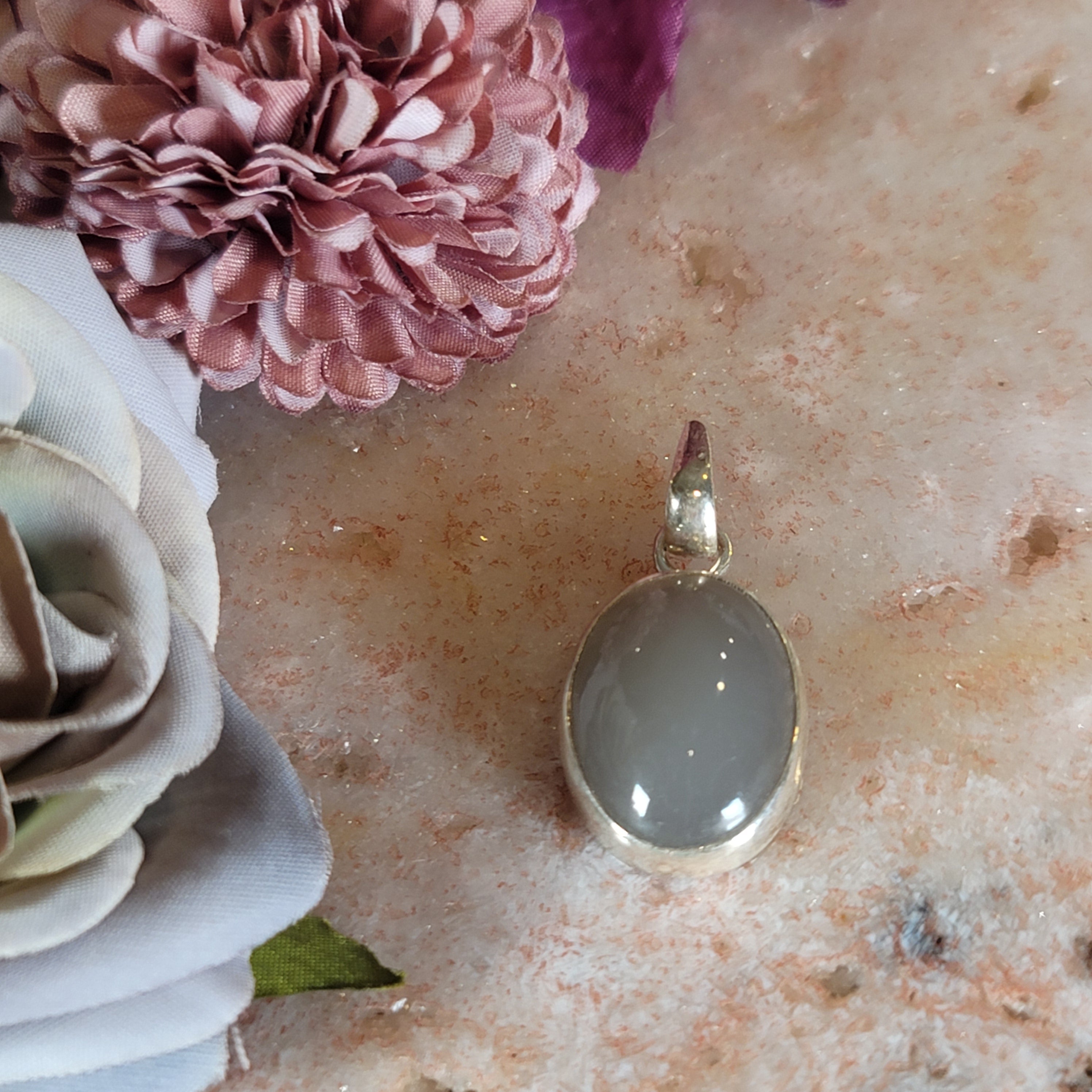 Silver Moonstone Pendant .925 Silver for Clarity and Intuition