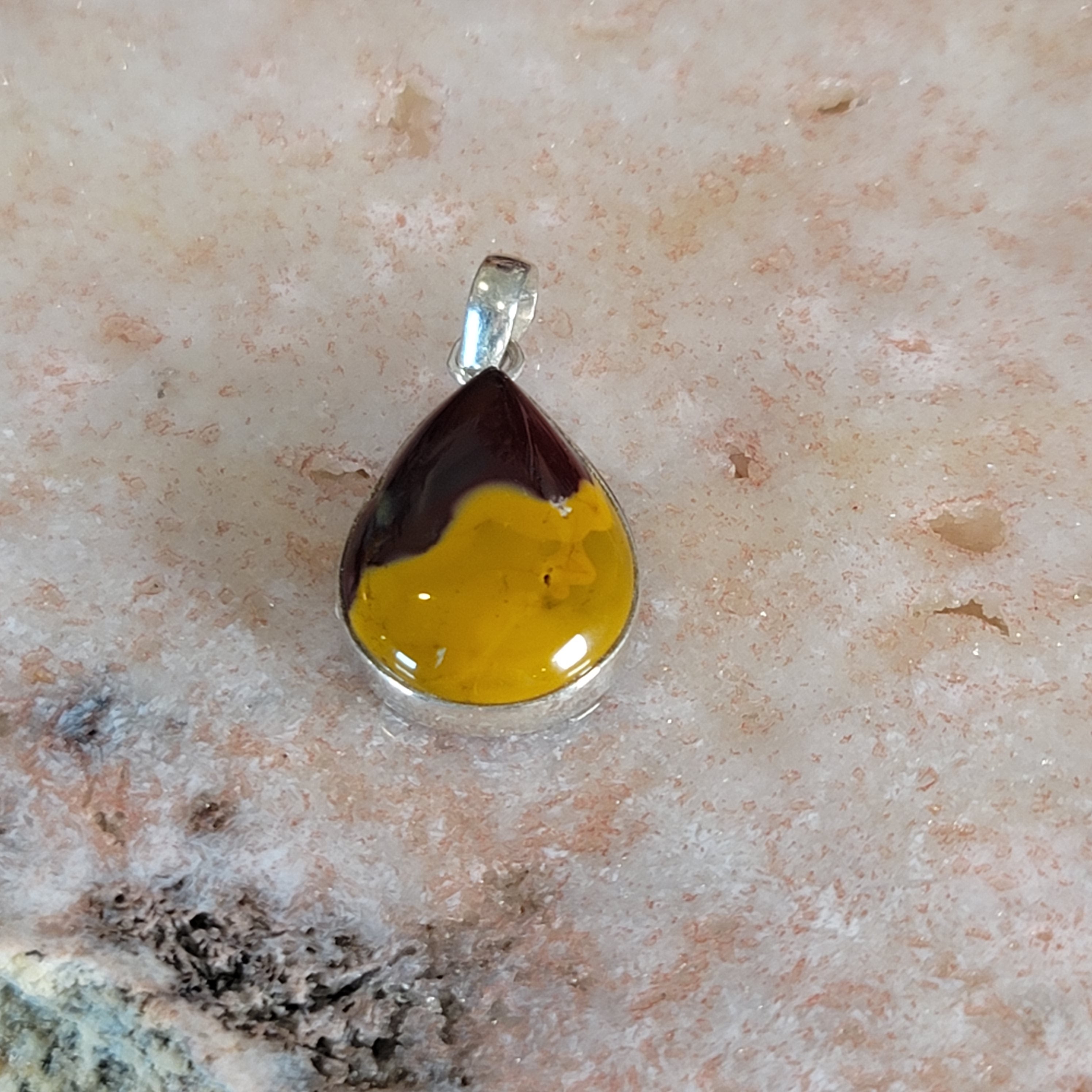 Mookaite Jasper Pendant .925 Silver for Personal Power and Youthful Beauty