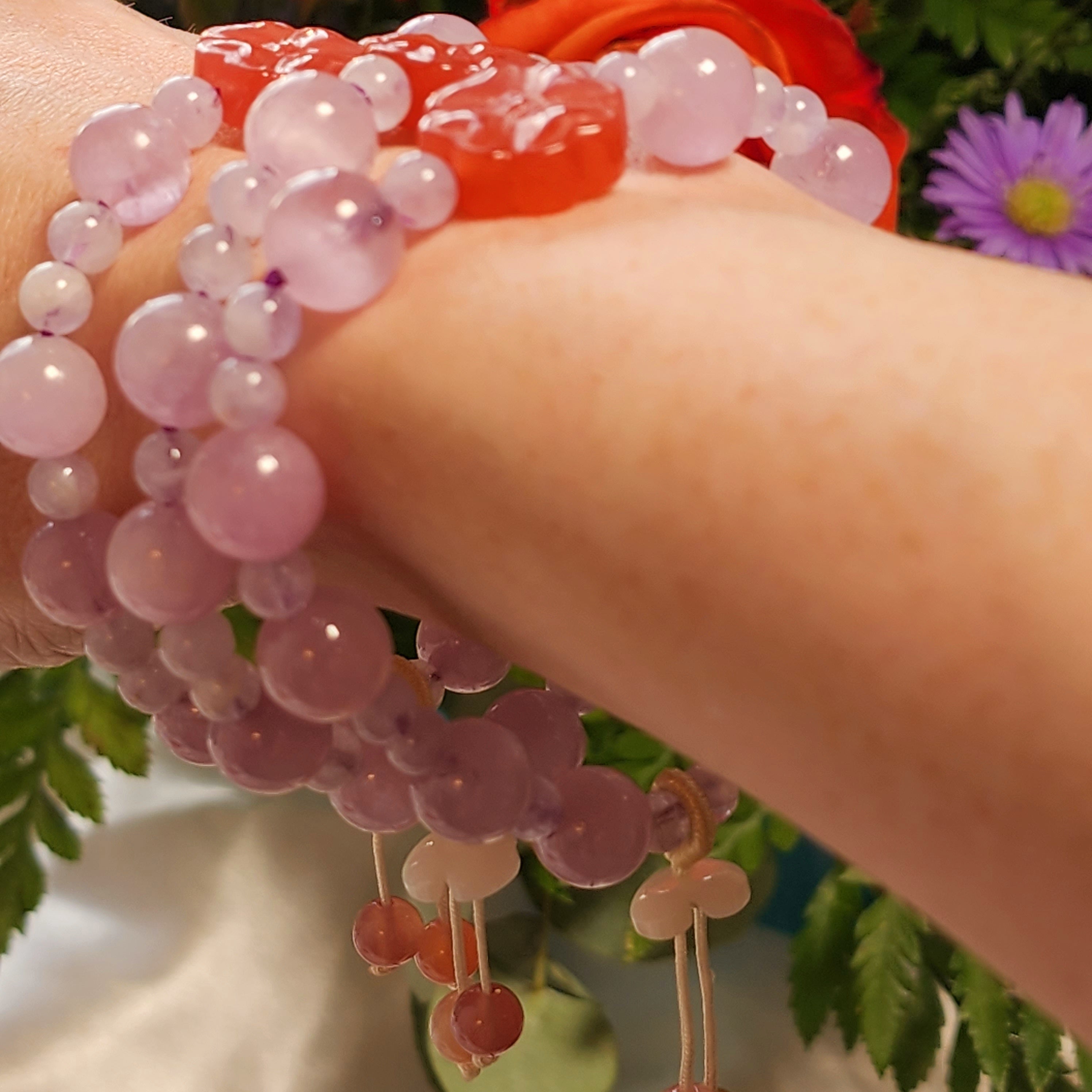 Kunzite, Mother of Pearl & Yanyuan Flower Bracelet for Emotional Balance and Family Healing