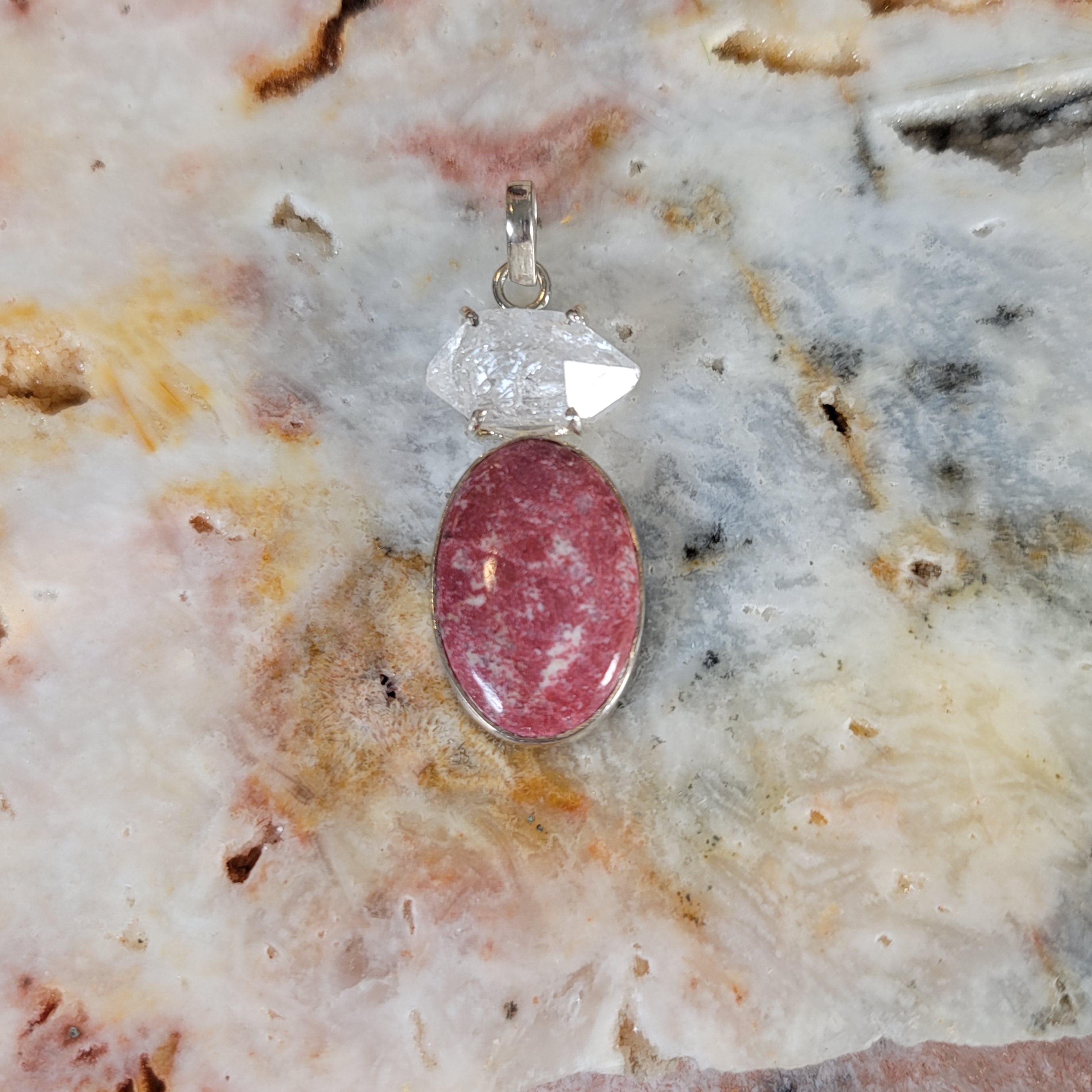 Thulite Pendant .925 Silver Pendant for Expressing Love and Experiencing Pleasure