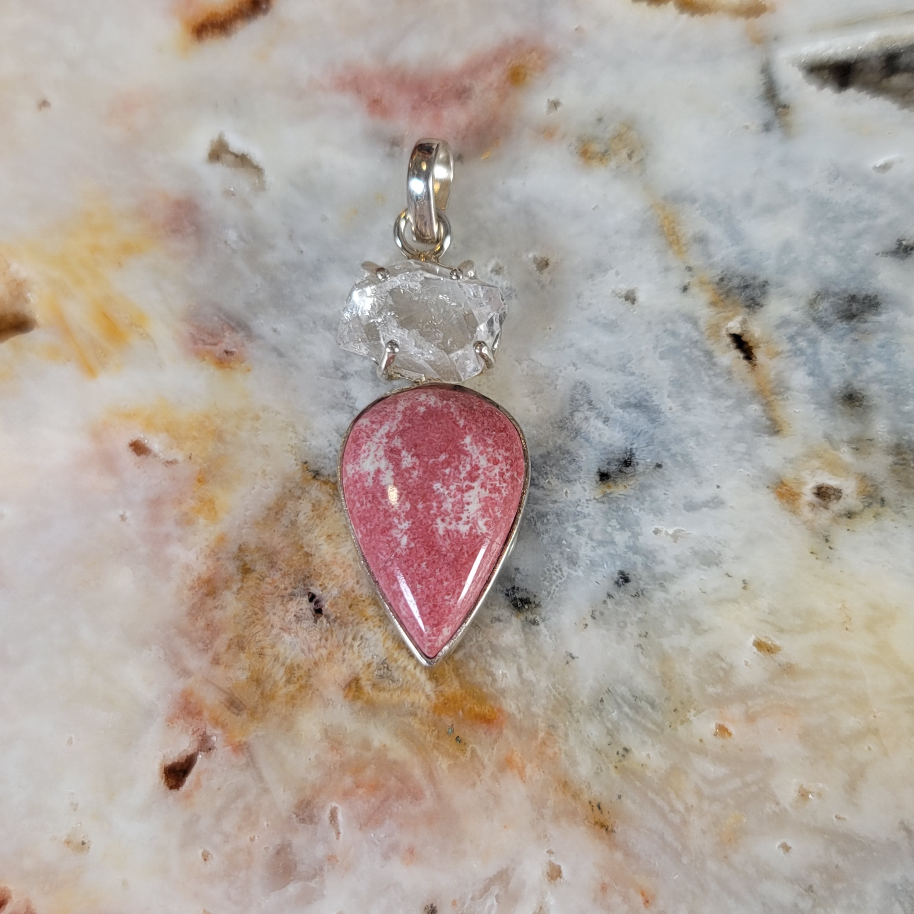 Thulite Pendant .925 Silver Pendant for Expressing Love and Experiencing Pleasure