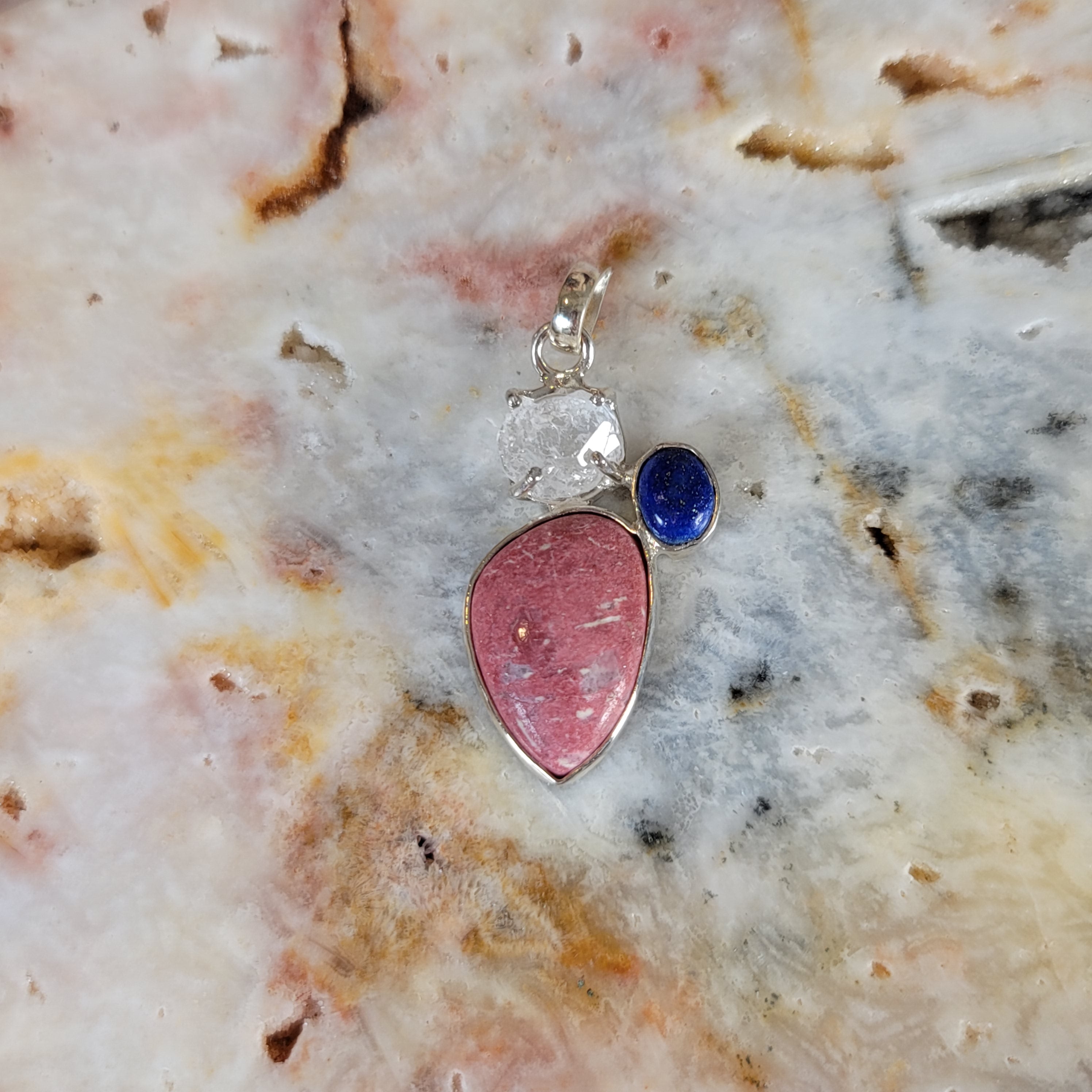 Thulite Pendant .925 Silver Pendant for Expressing Love and Experiencing Pleasure