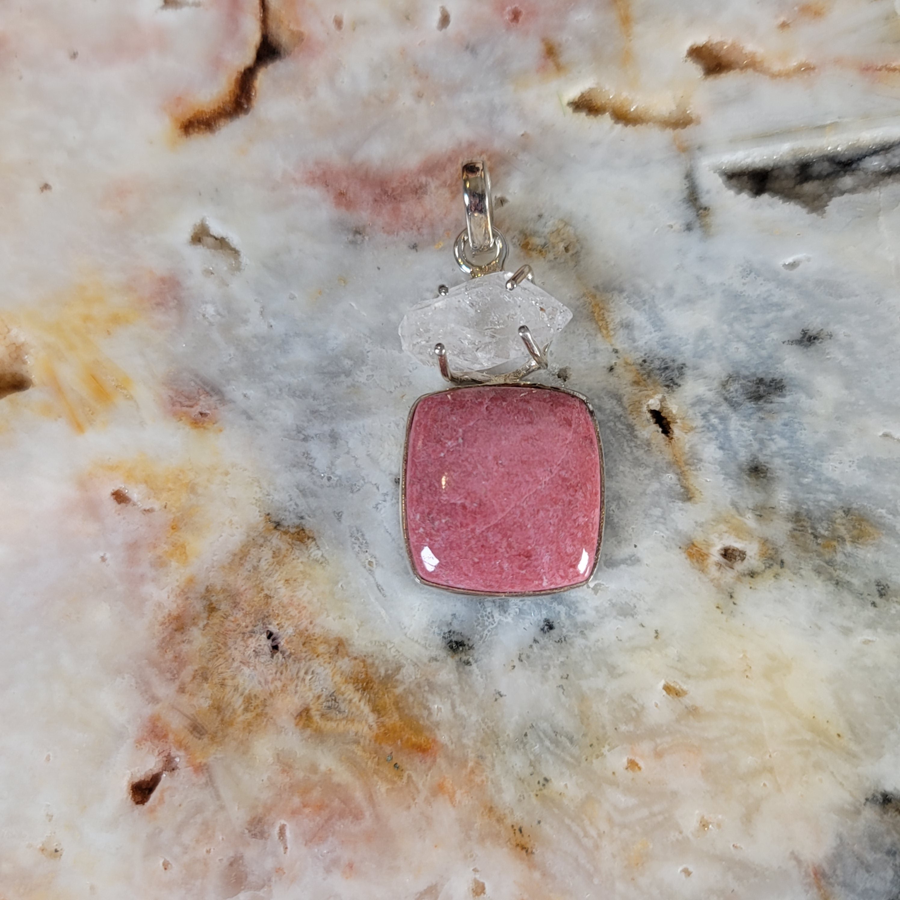 Thulite Pendant .925 Silver Pendant for Expressing Love and Experiencing Pleasure