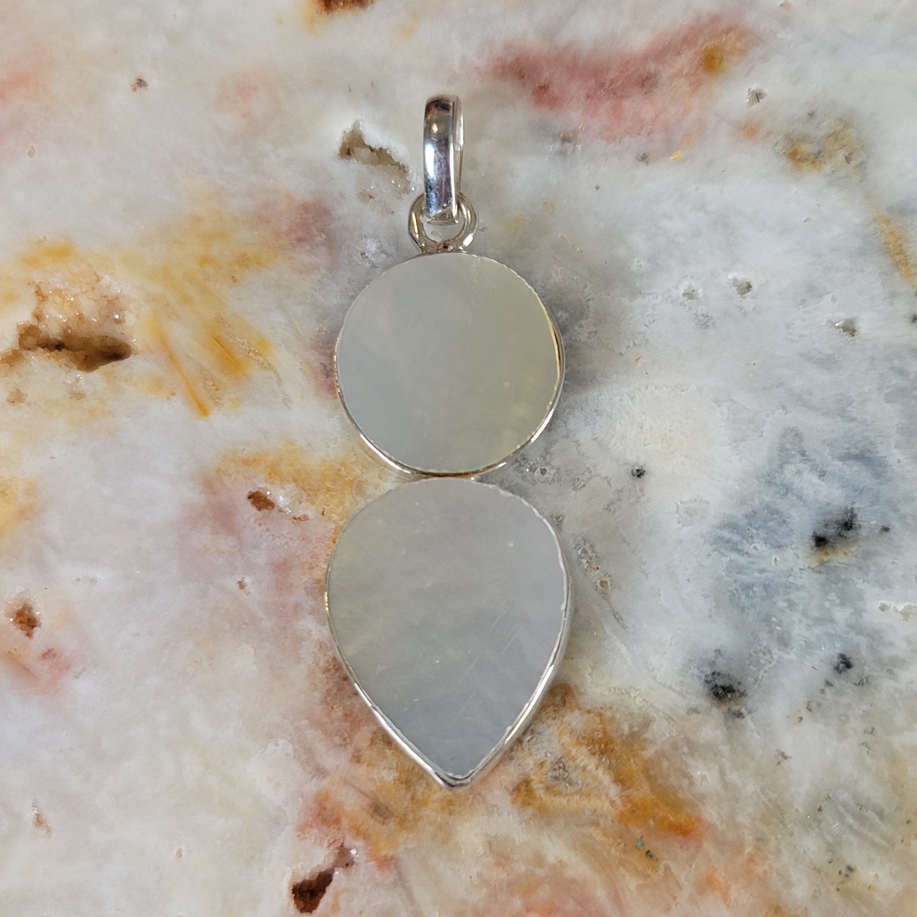 Mother of Pearl Pendant .925 Silver for Calm Emotions, Intuition and Stress Relief