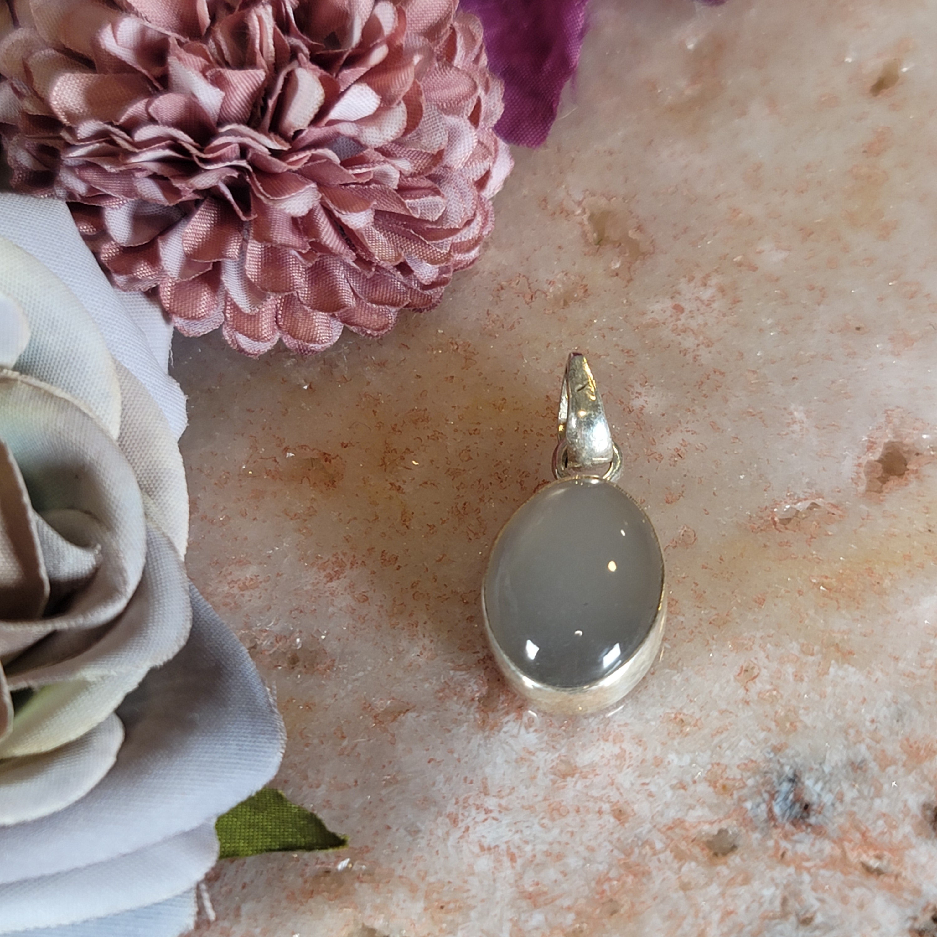 Silver Moonstone Pendant .925 Silver for Clarity and Intuition