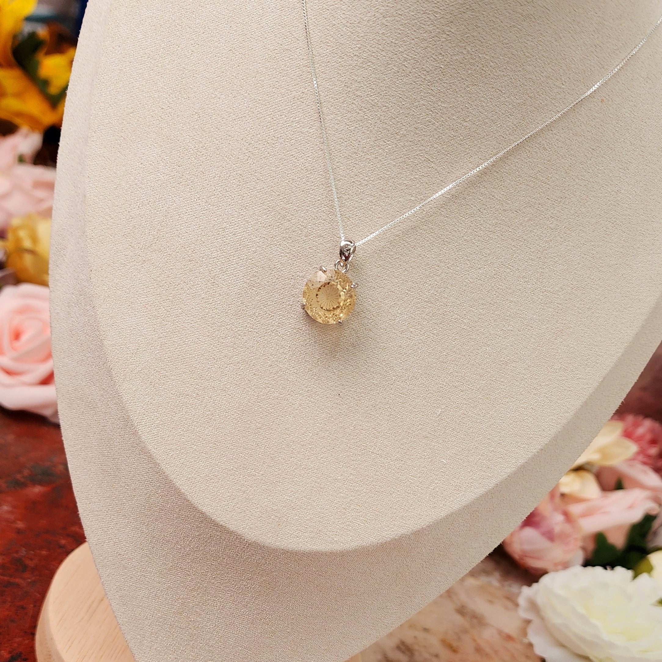 Citrine Carved Necklace for Attracting Abundance and Positivity