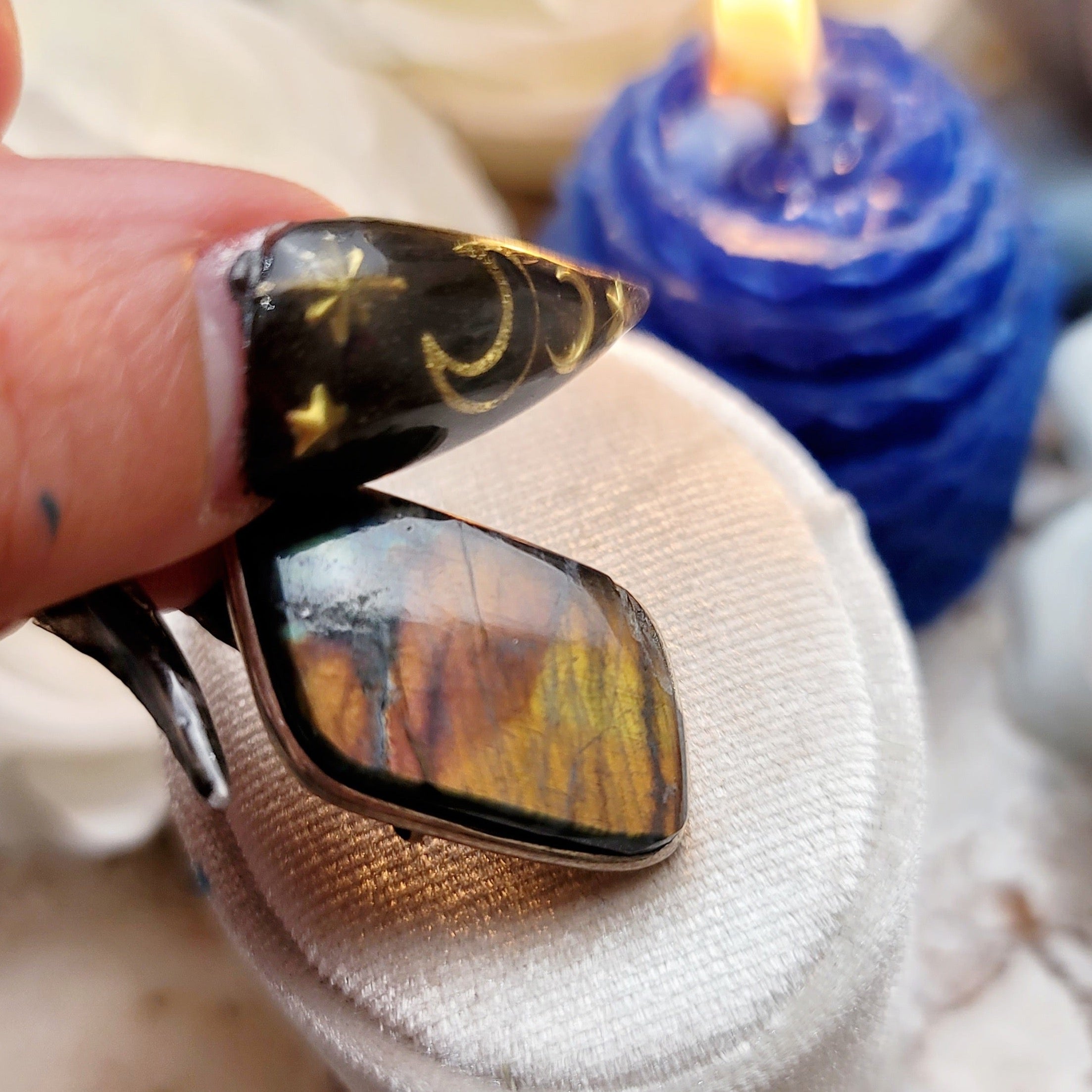 Spectrolite Pendant for Spiritual Awakening