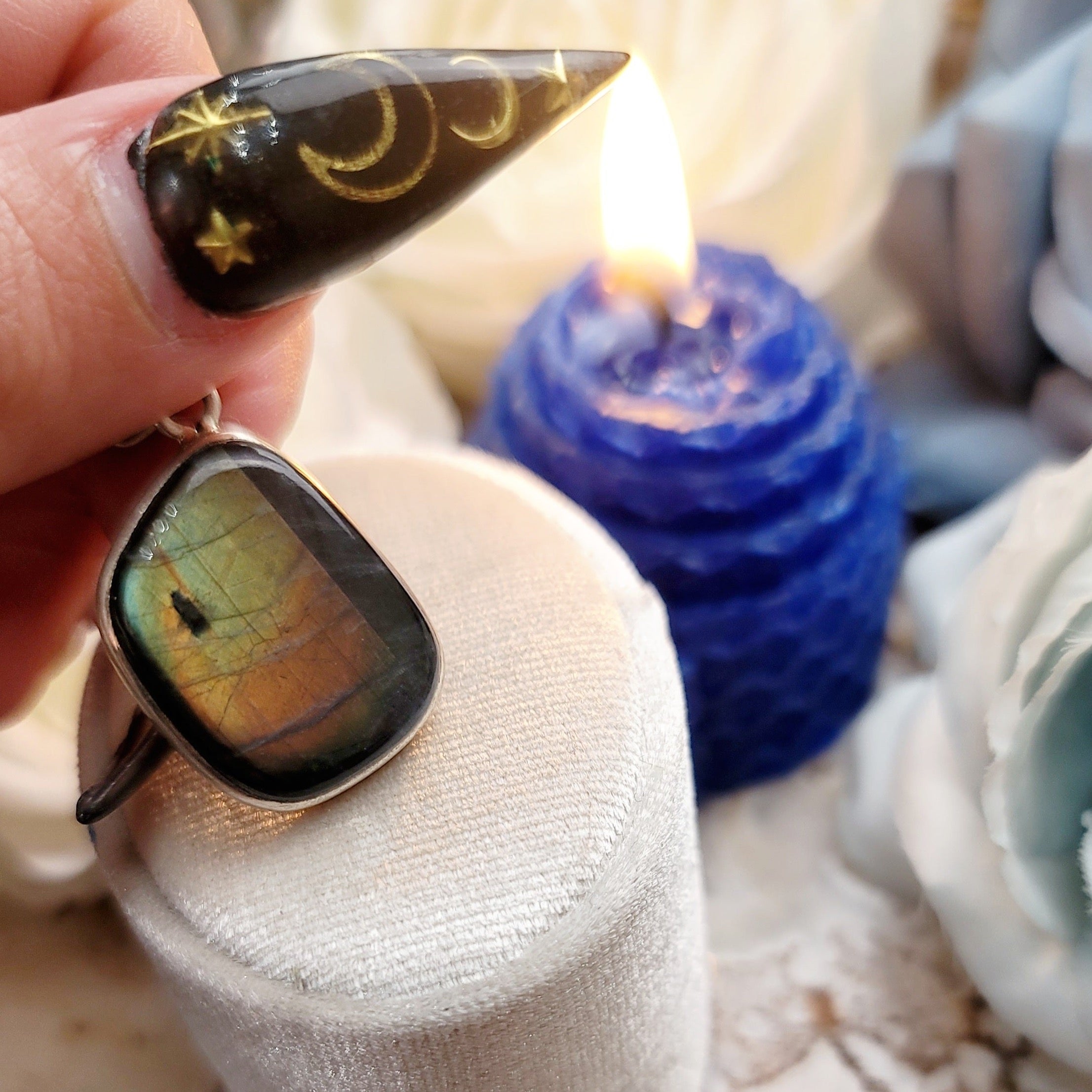 Spectrolite Pendant for Spiritual Awakening