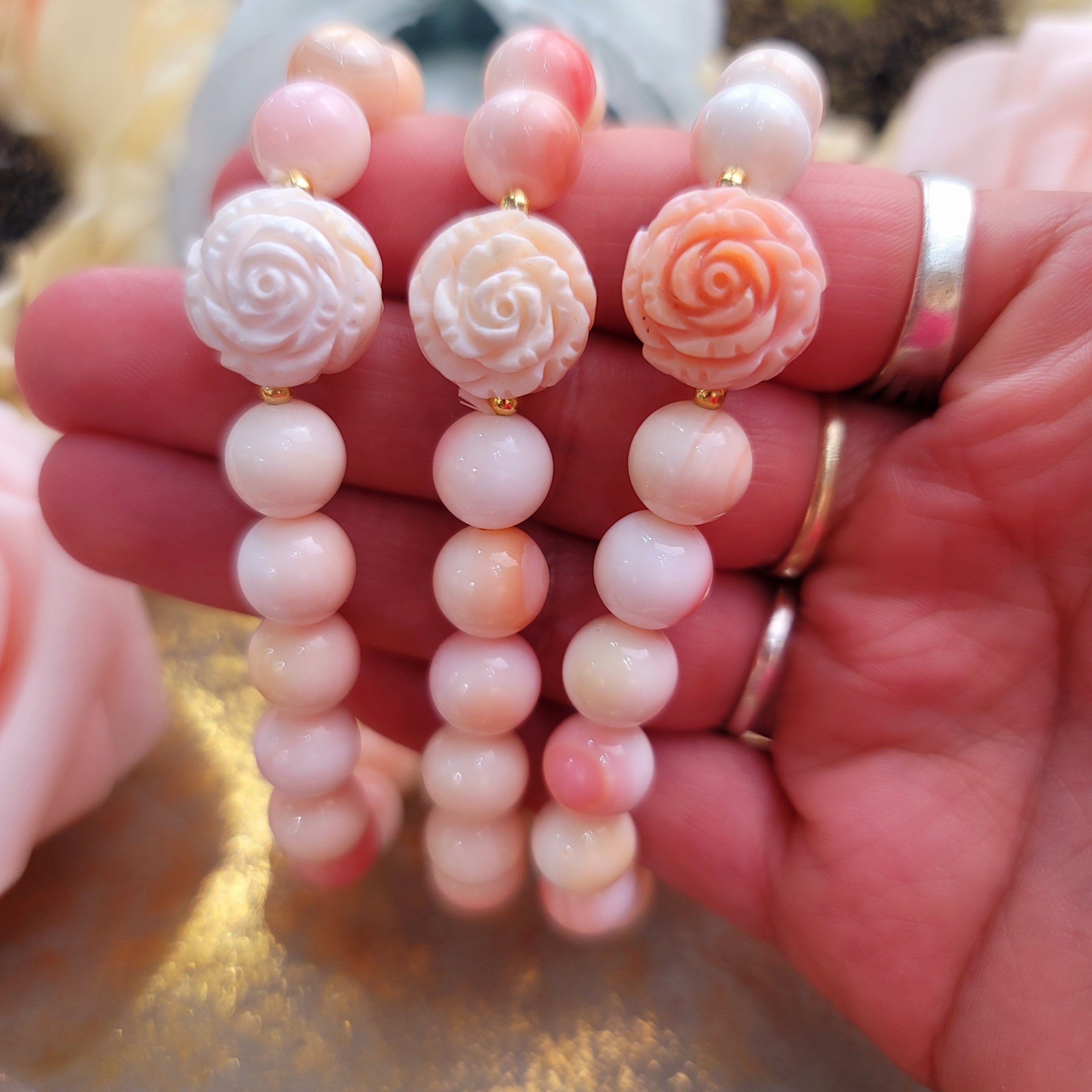 Conch Shell Rosa Bracelet for Purifying Your Environment of Evil
