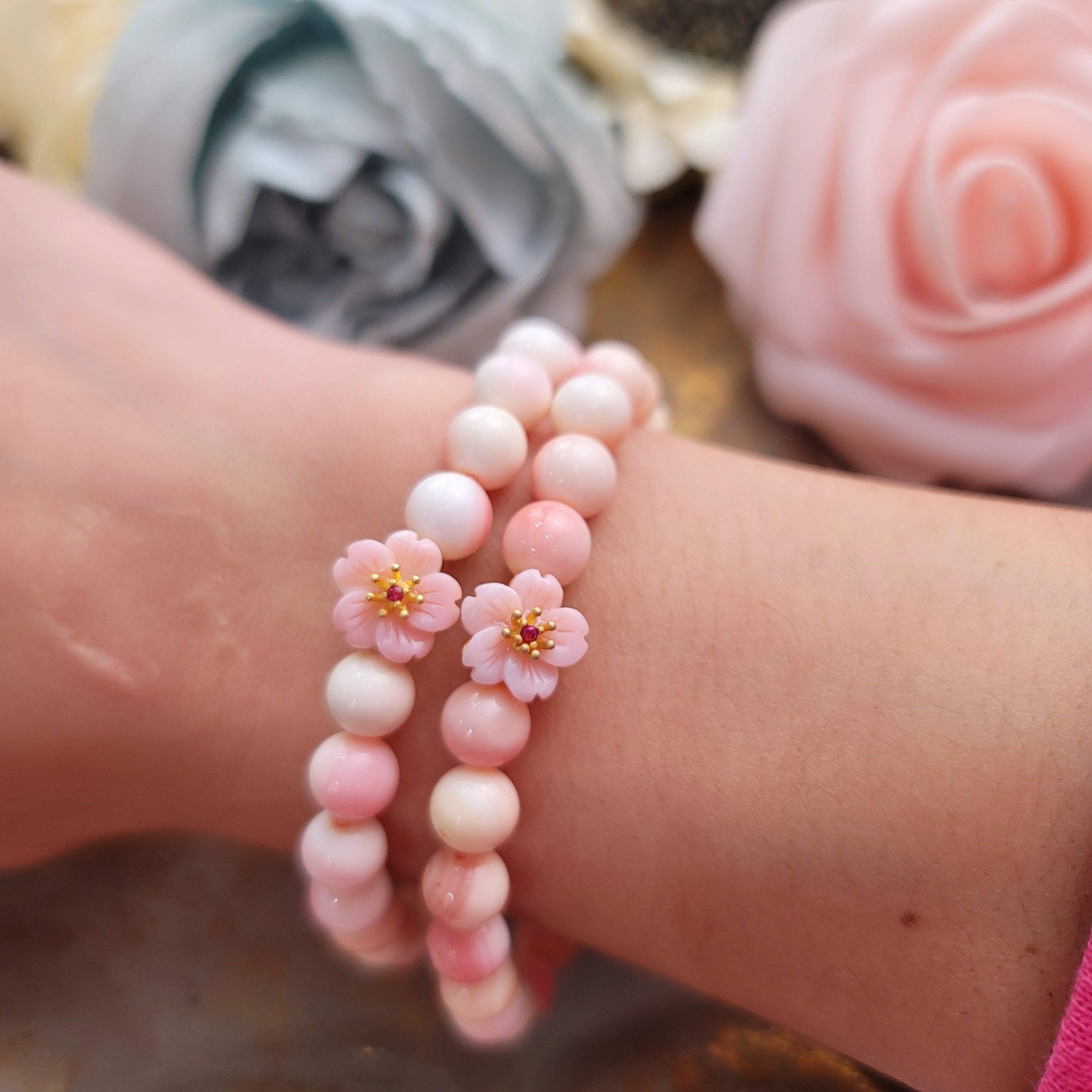 Conch Shell Butterfly and Flower Bracelet for Purifying Your Environment of Evil