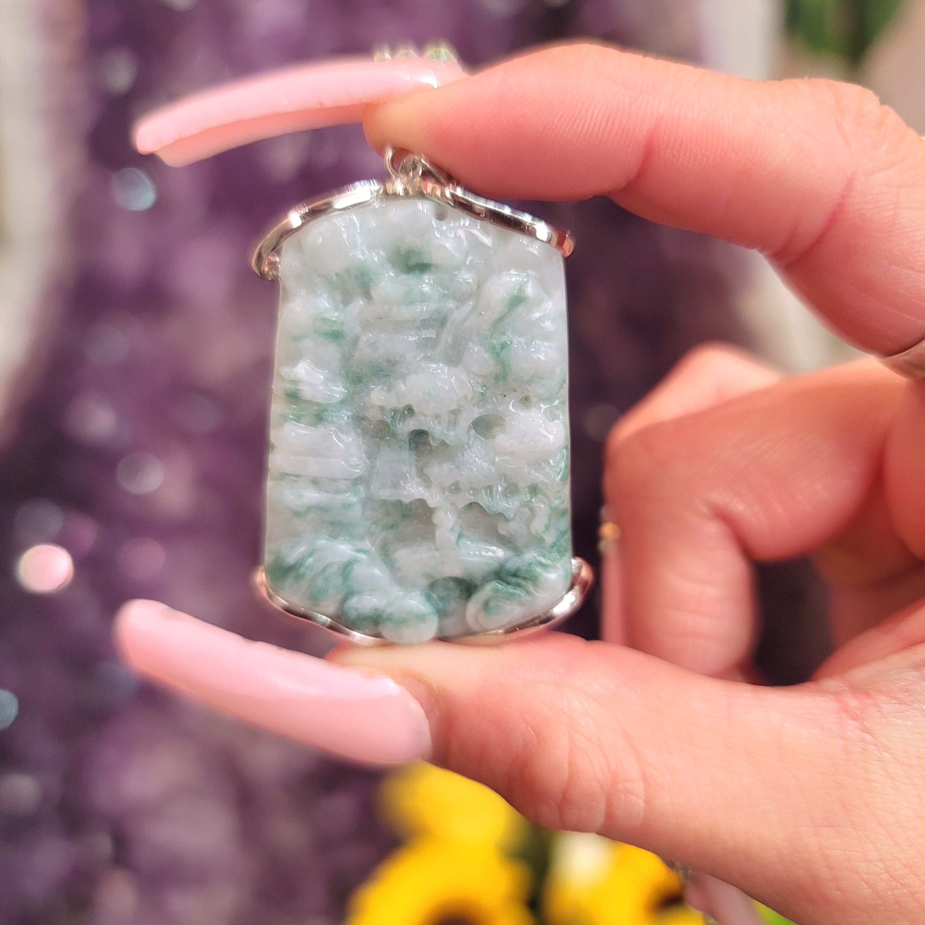 Jade Picture of Life Pendant for Good Luck, Prosperity and Serenity