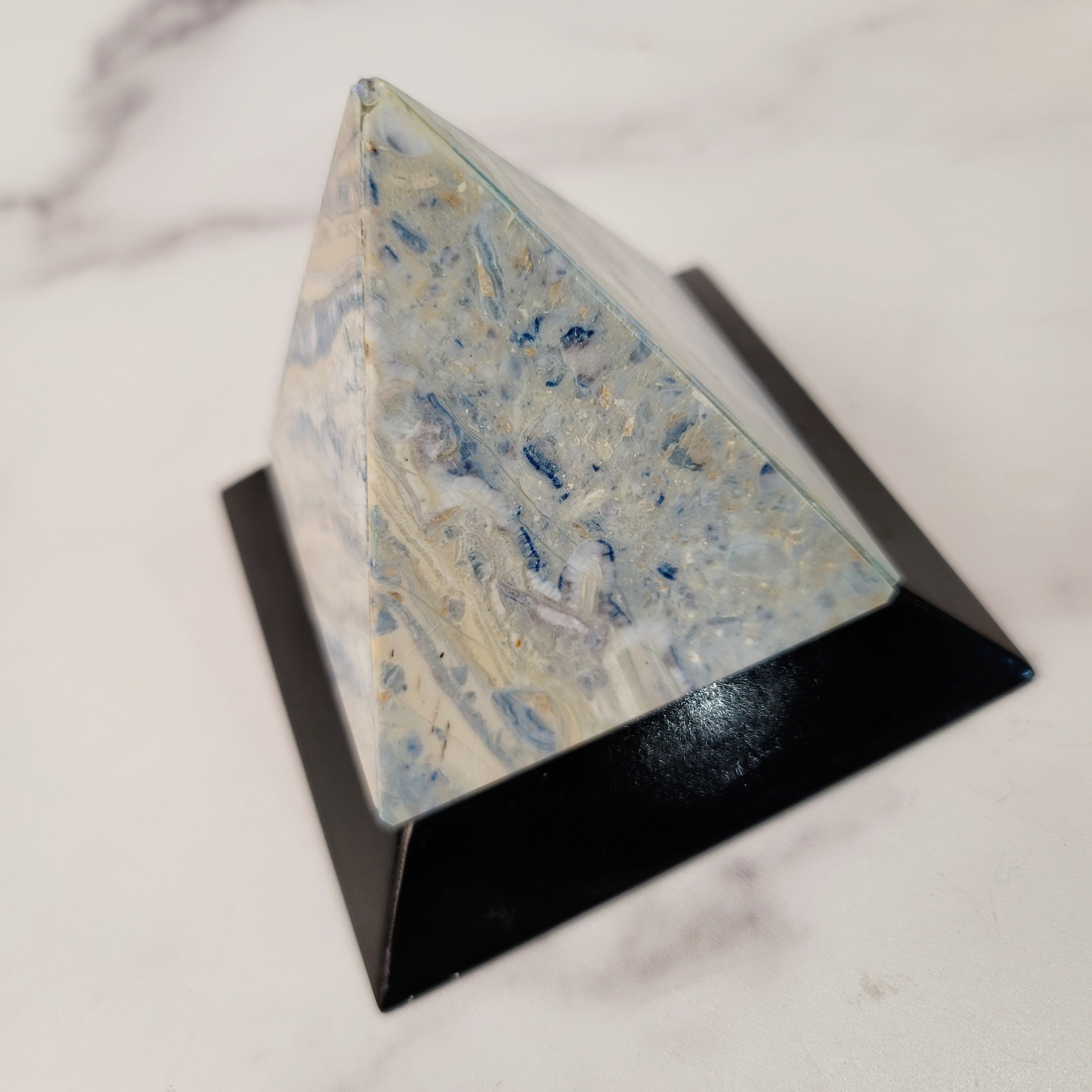 Blue Scheelite Pyramid Lamp for Restful Sleep and Relaxation