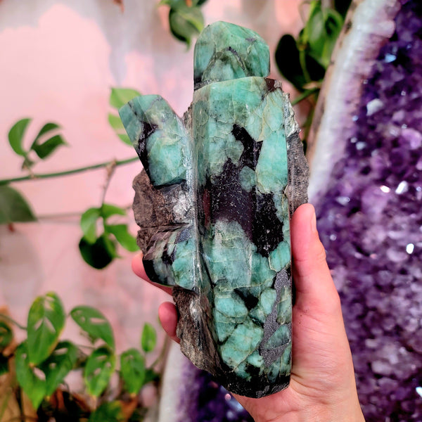 Emerald Stone Starborn Emerald Crystal In Matrix – Natural