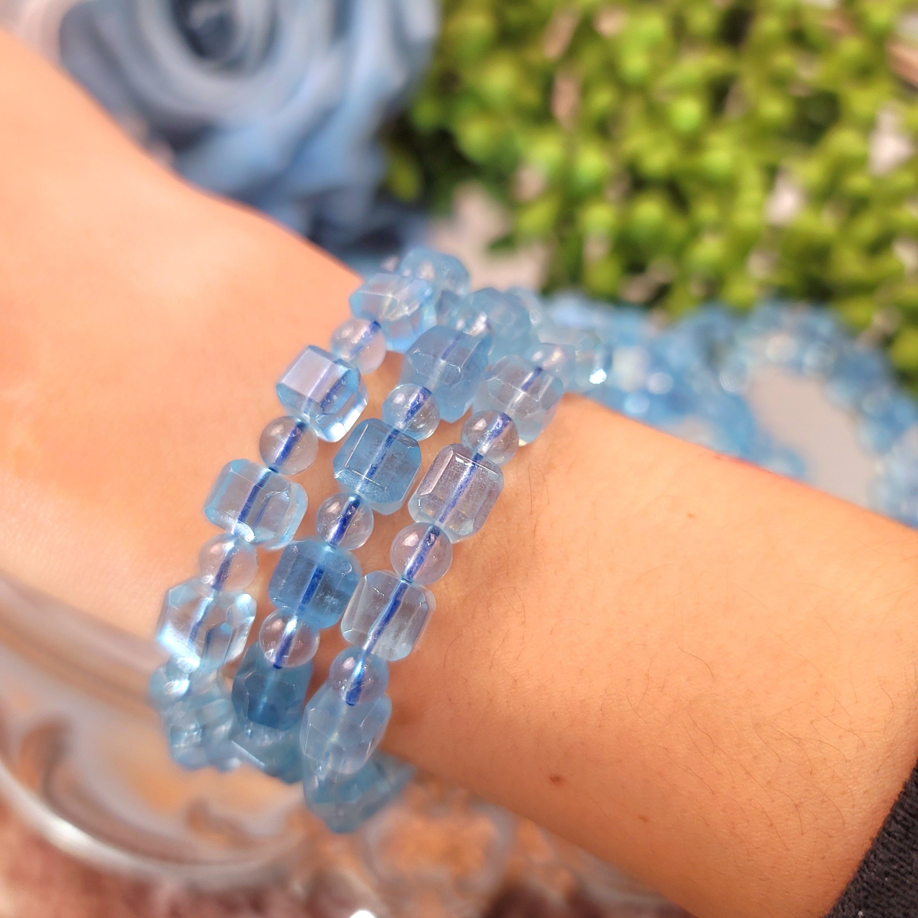Aquamarine Cube Bracelet for Calm Communication
