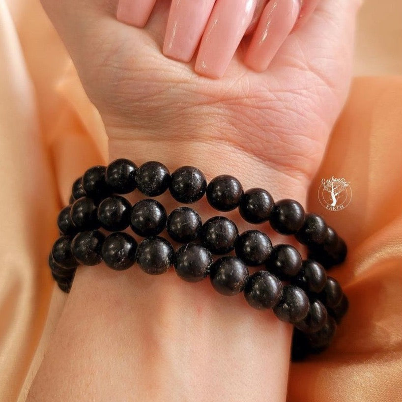 Jet Bracelet for Purification and Protection